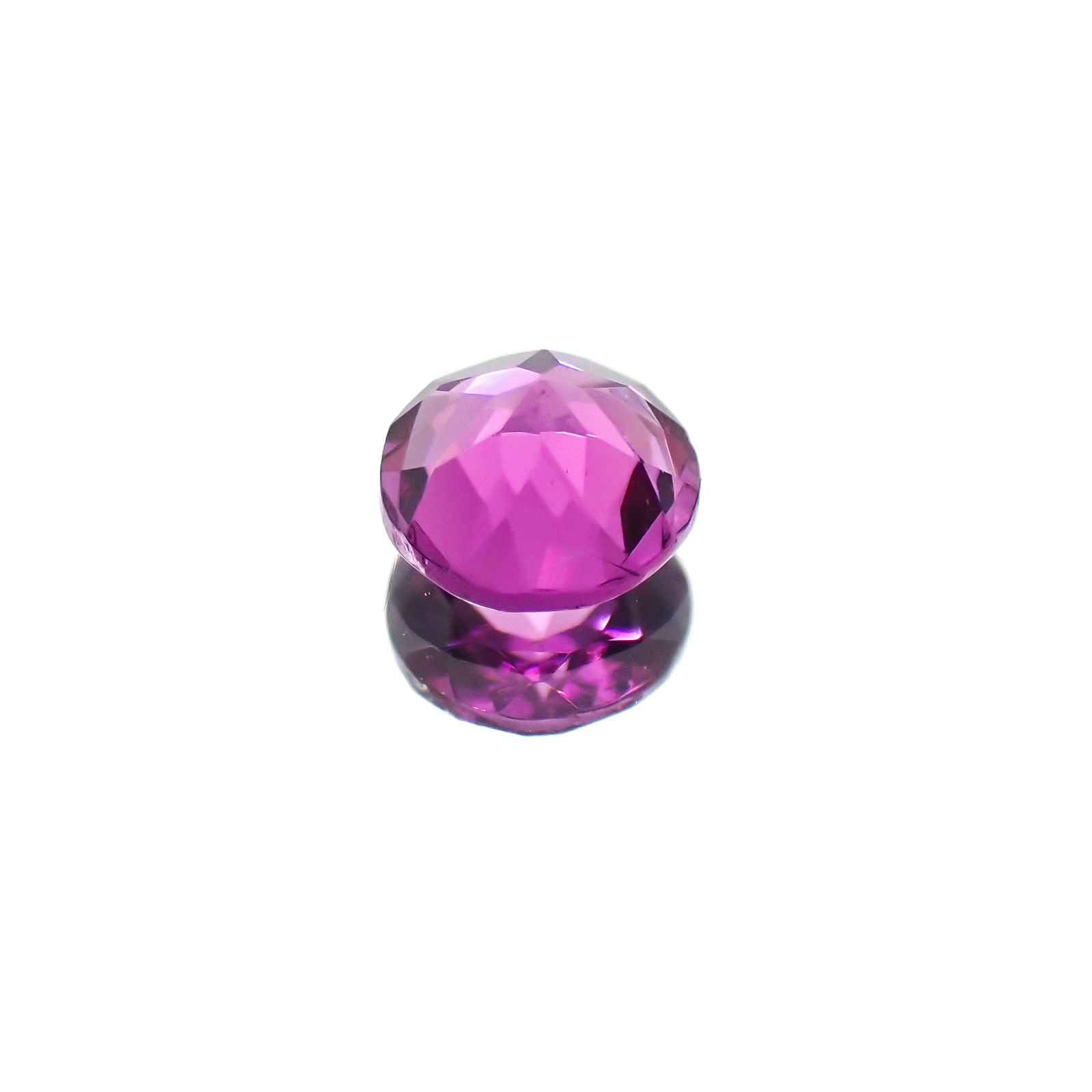 カラーシフトマラヤガーネット(宝石名ガーネット)タンザニア産 0.36ct 識別済[231124126]4.2x4.1mm前後