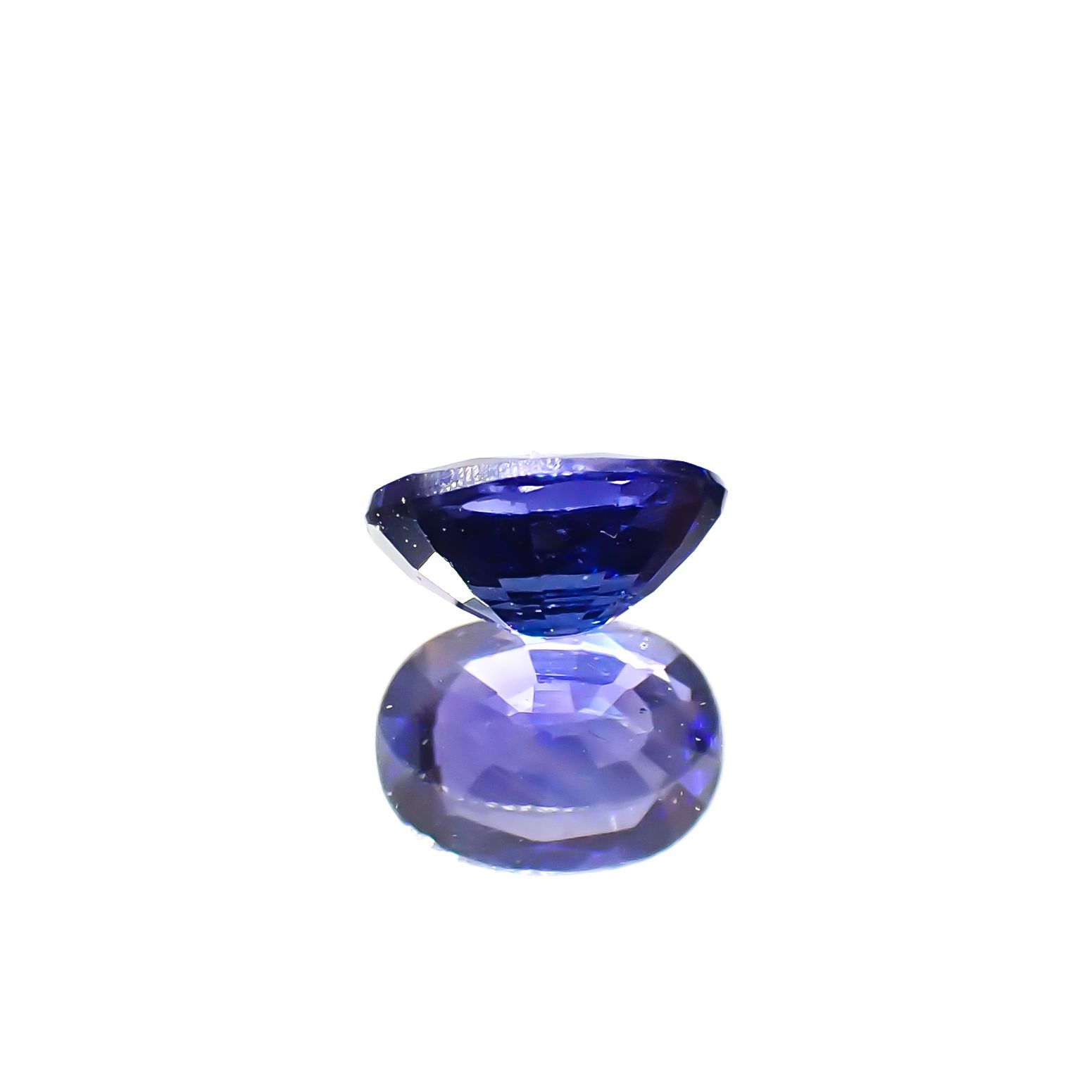 サファイア タンザニア産 0.28ct [241029194]4.5x3.4mm前後