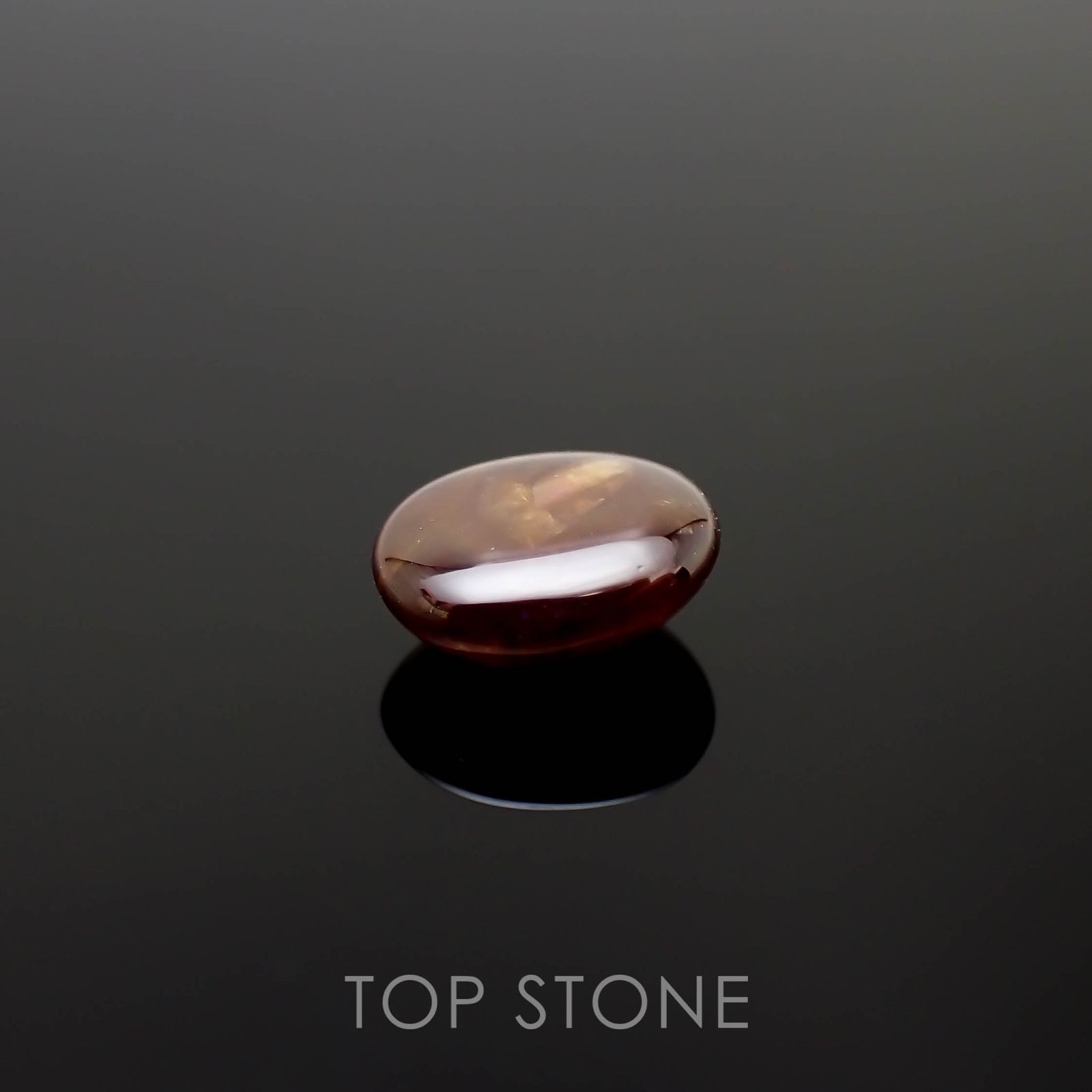 レインボーガーネット 日本・奈良県天川村産 1.89ct[230220769]7.7x6.7mm前後