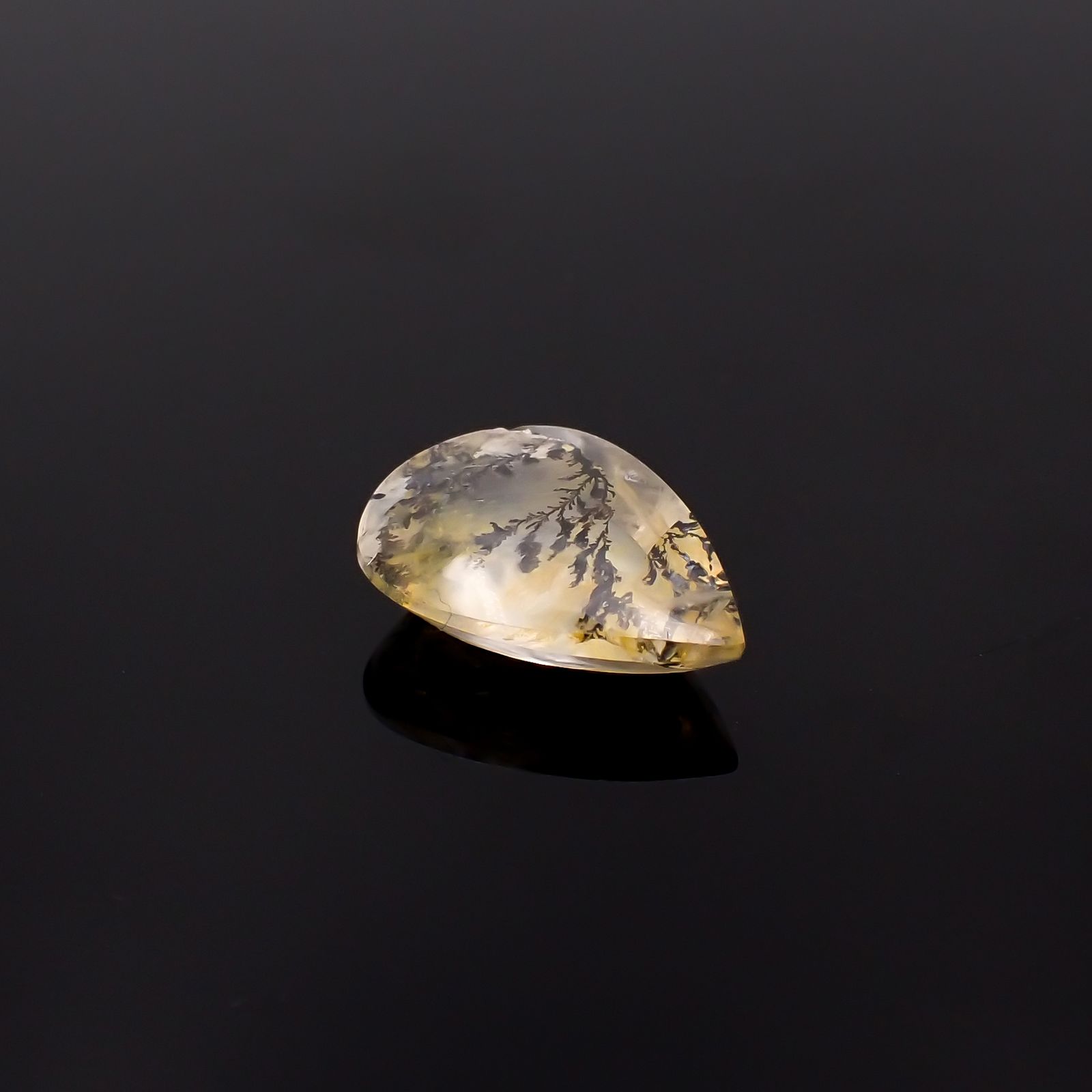デンドリチッククォーツ ブラジル産 3.94ct[231224904]14x10.5mm前後