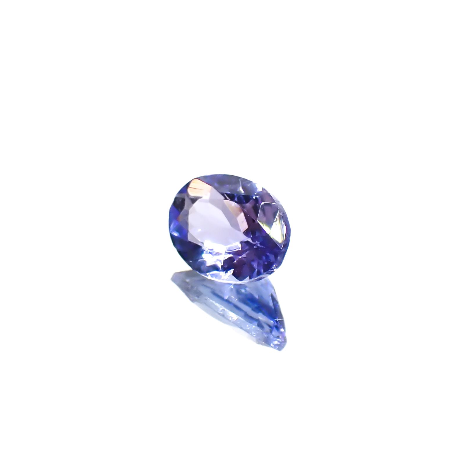 タンザナイト(宝石名タンザナイト)タンザニア産 0.71ct 識別済[240628338]6.9x4.9mm前後