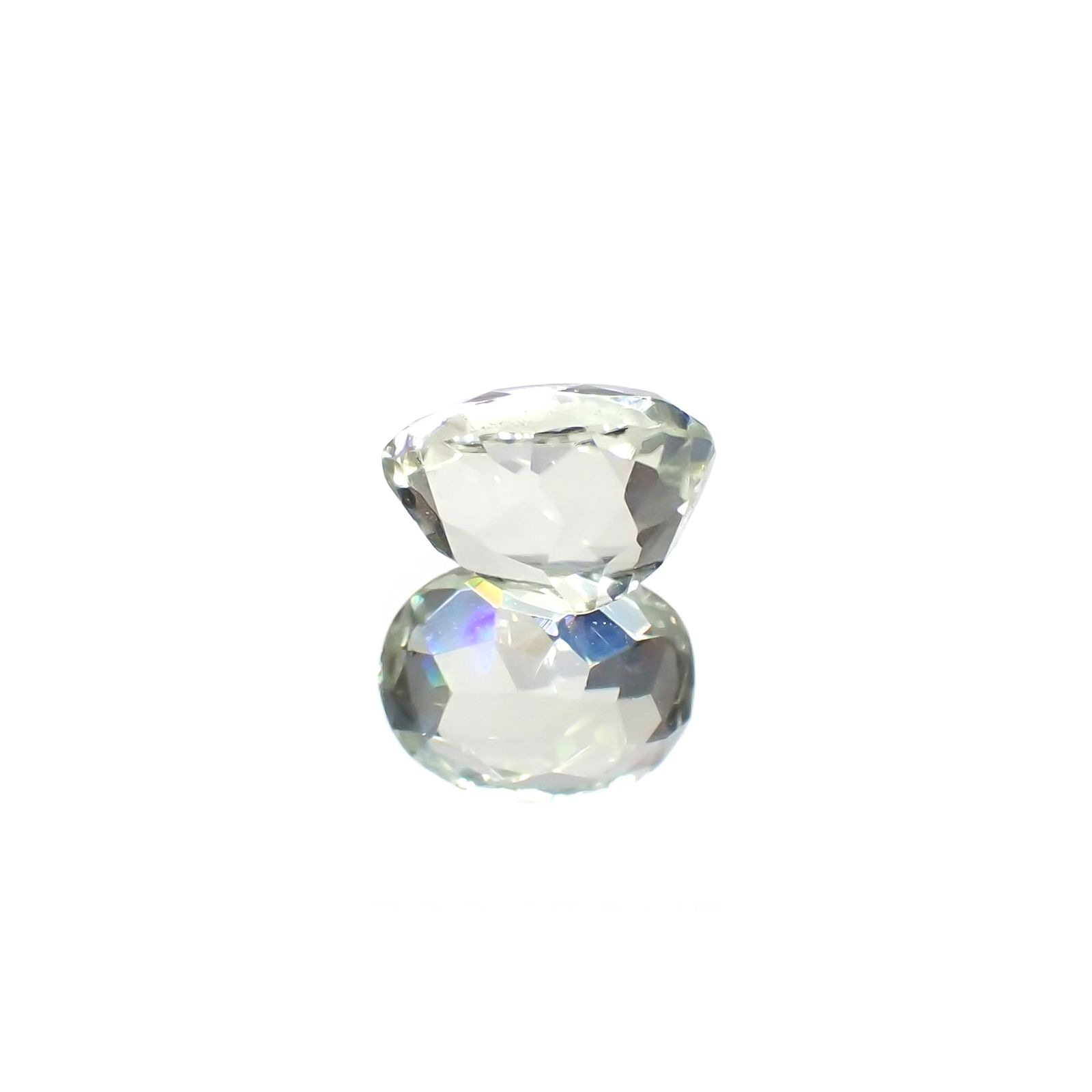 シリマナイト(宝石名シリマナイト)インド産 識別済 1.82ct / 8x6.2mm前後 [221018463]