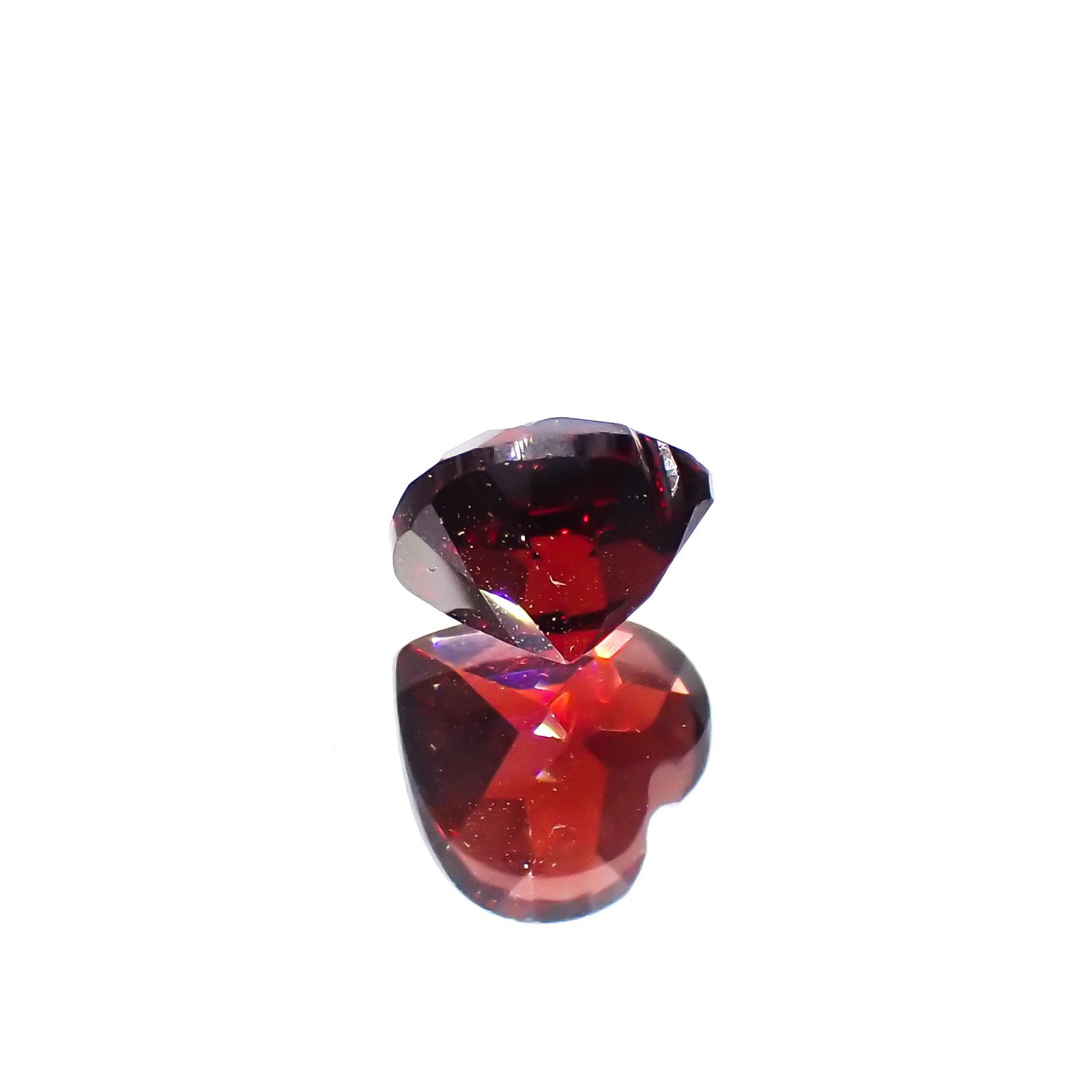パイラルスパイトガーネット モザンビーク産 0.97ct[230421779]5.8x6mm前後