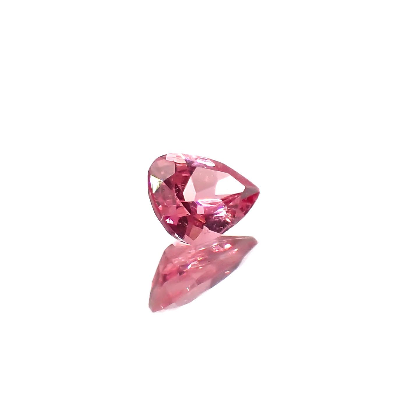ホットピンクスピネル タンザニア・マヘンゲ産 0.13ct[240327007]4x2.8mm前後