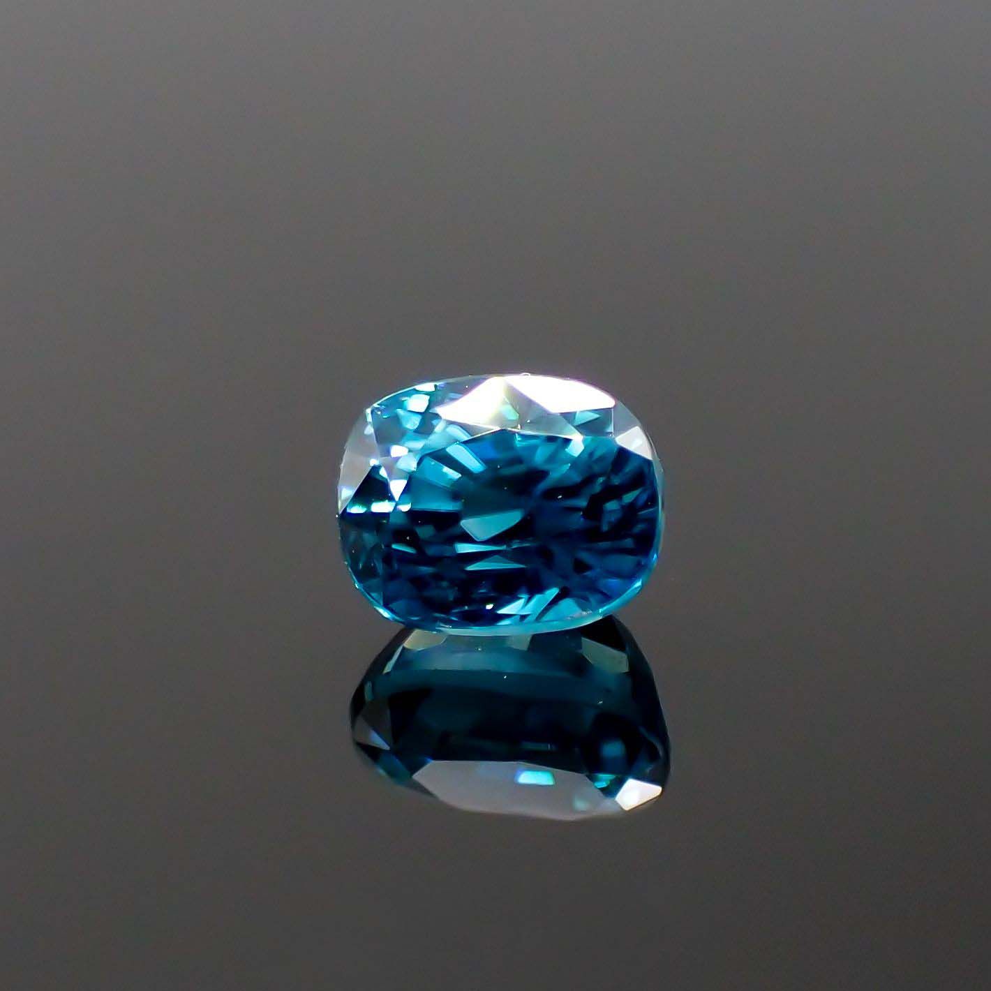 ラタナキリブルージルコン カンボジア産 1.34ct[220917923]5.7x4.5mm前後