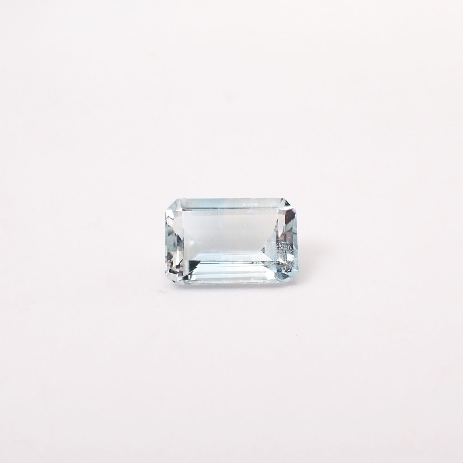 バイカラートパーズ 非加熱 ブラジル産 4.30ct / 11.3x7.6mm前後 [260331798]