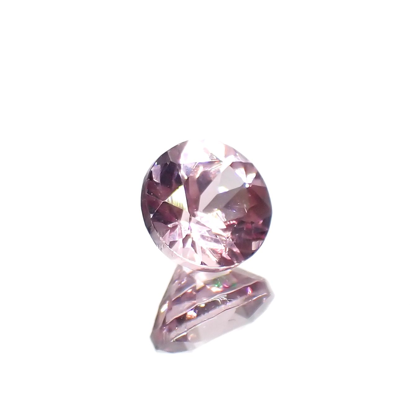 ドラゴンガーネット タンザニア産 0.68ct[230923313]5.1x5mm前後