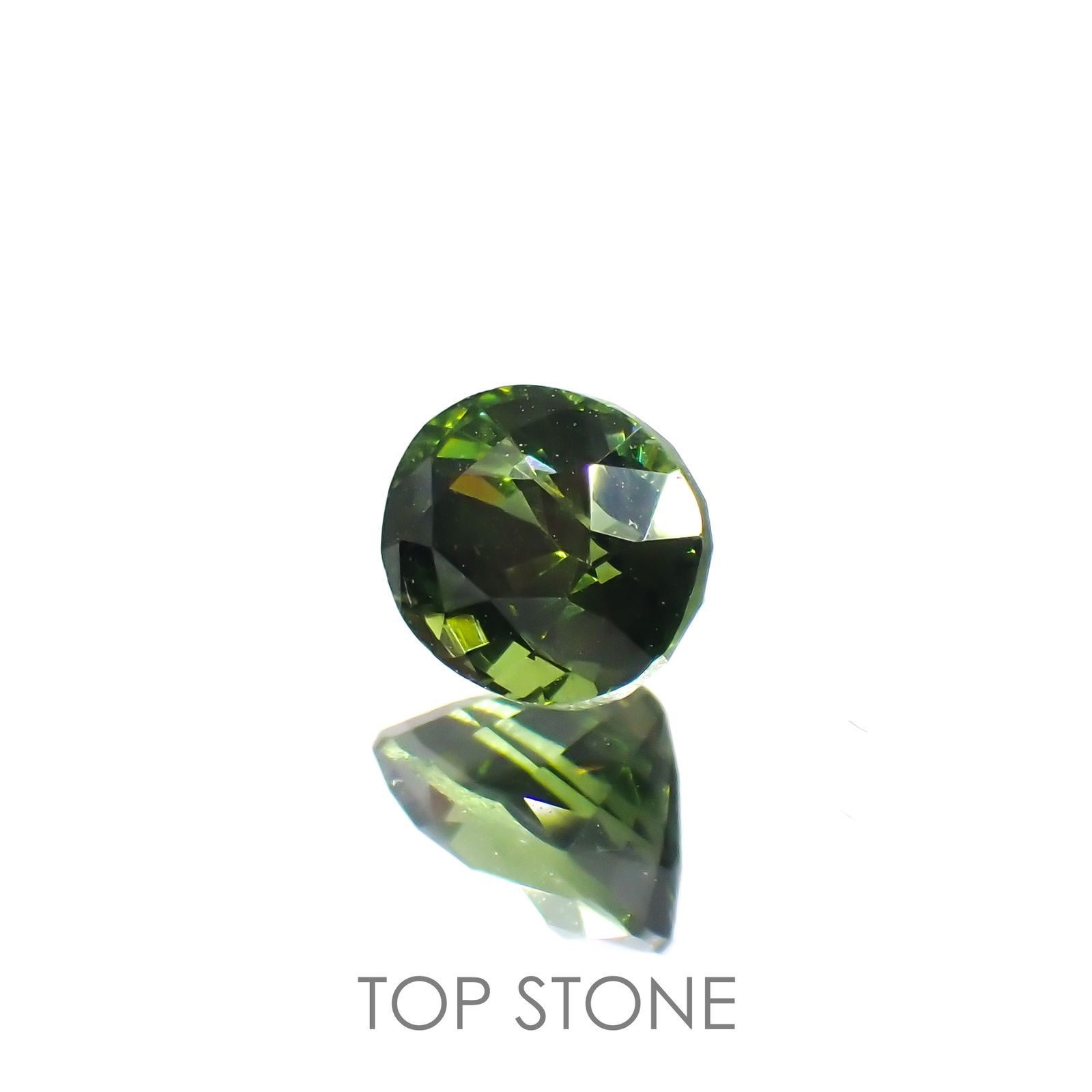 グリーンジルコン(宝石名ジルコン)スリランカ/カンボジア産 0.80ct 識別済[220114898]5.7x4.6mm前後