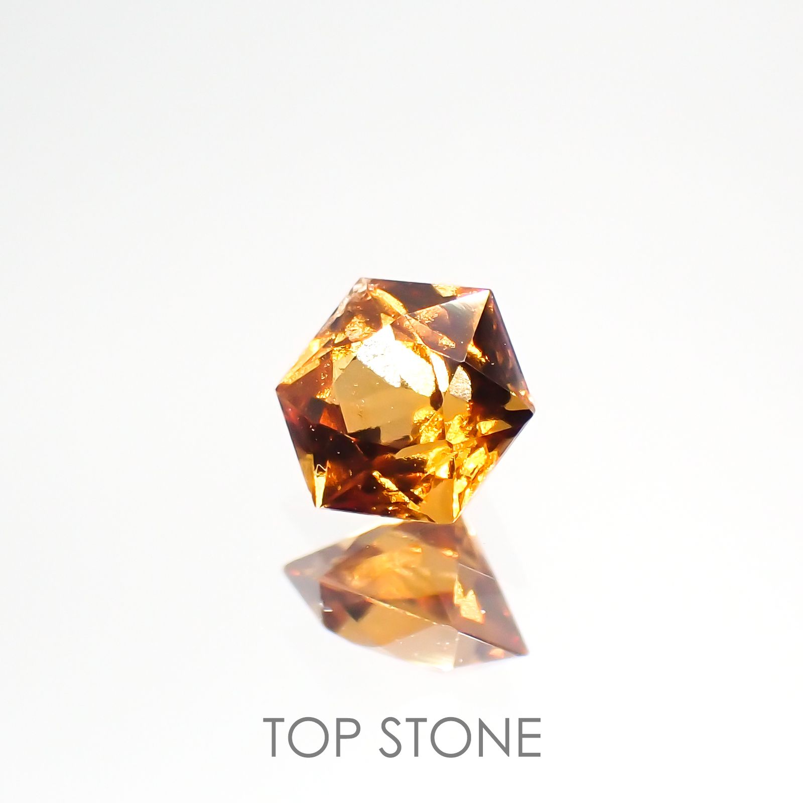 ◇ヘキサゴンカット◇ヘソナイトガーネット(宝石名ガーネット) スリランカ産 0.48ct 識別済[210912688]4.5×4.4mm前後