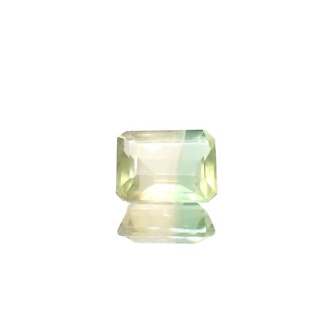 バイカラーフローライト フルオレッセンス ブラジル産 2.54ct[240928914]8.8x6.8mm前後