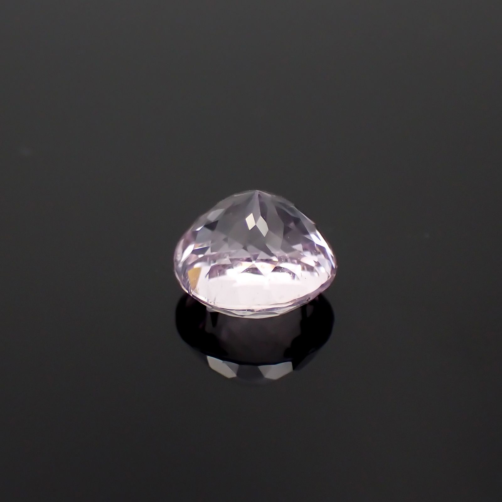 クンツァイト アフガニスタン産 2.53ct [251124351]8x7.9mm前後
