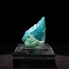 ジェムシリカ原石 アメリカ・アリゾナ州レイマイン産 アクリル台座付き 108.56ct(21.71g) / 20.7x31.4x39.5mm前後 [260632496]