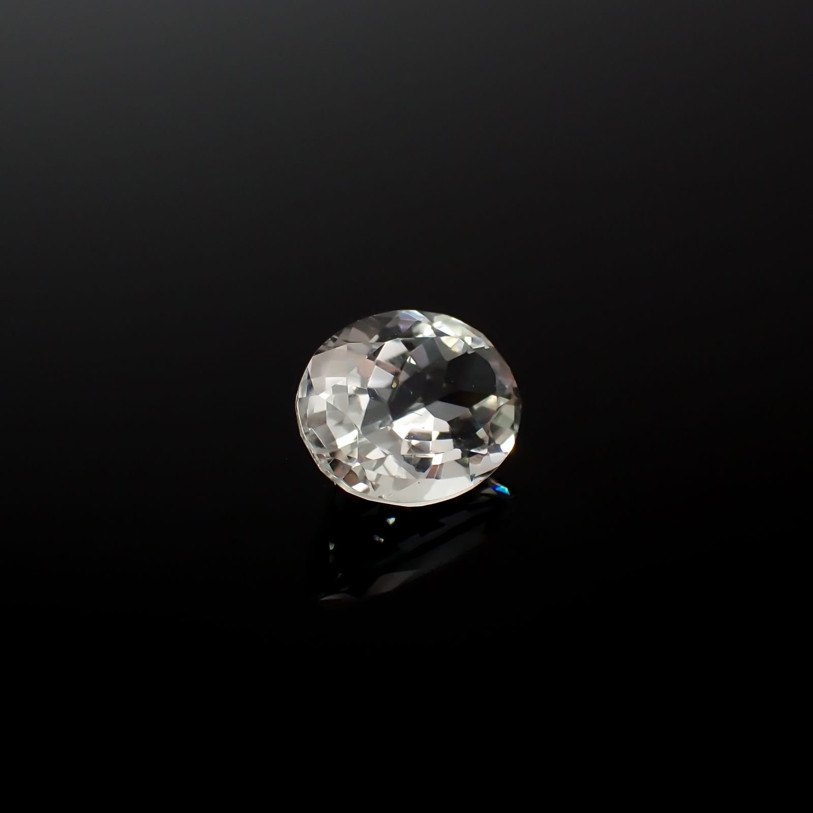 ゴッシェナイト パキスタン・ヒマラヤ産 2.23ct[240527462]10.1x7.9mm前後