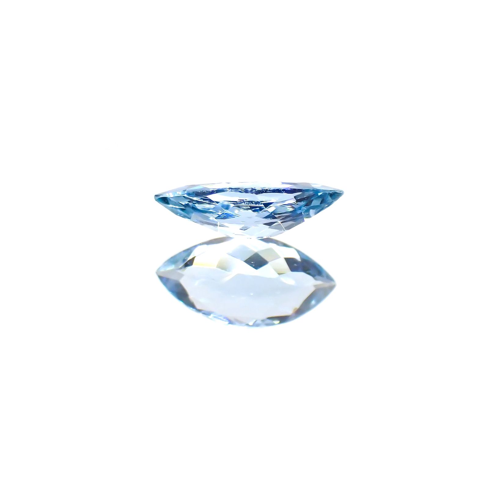 サンタマリアアクアマリン ブラジル産 0.40ct [220114048]7.5x4mm前後