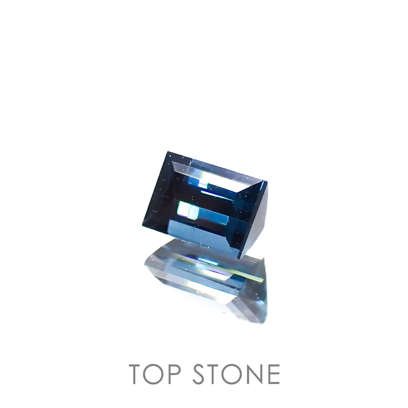 ティールブルースピネル ビルマ/マダガスカル産 0.27ct[230220628]3.8x2.7mm前後