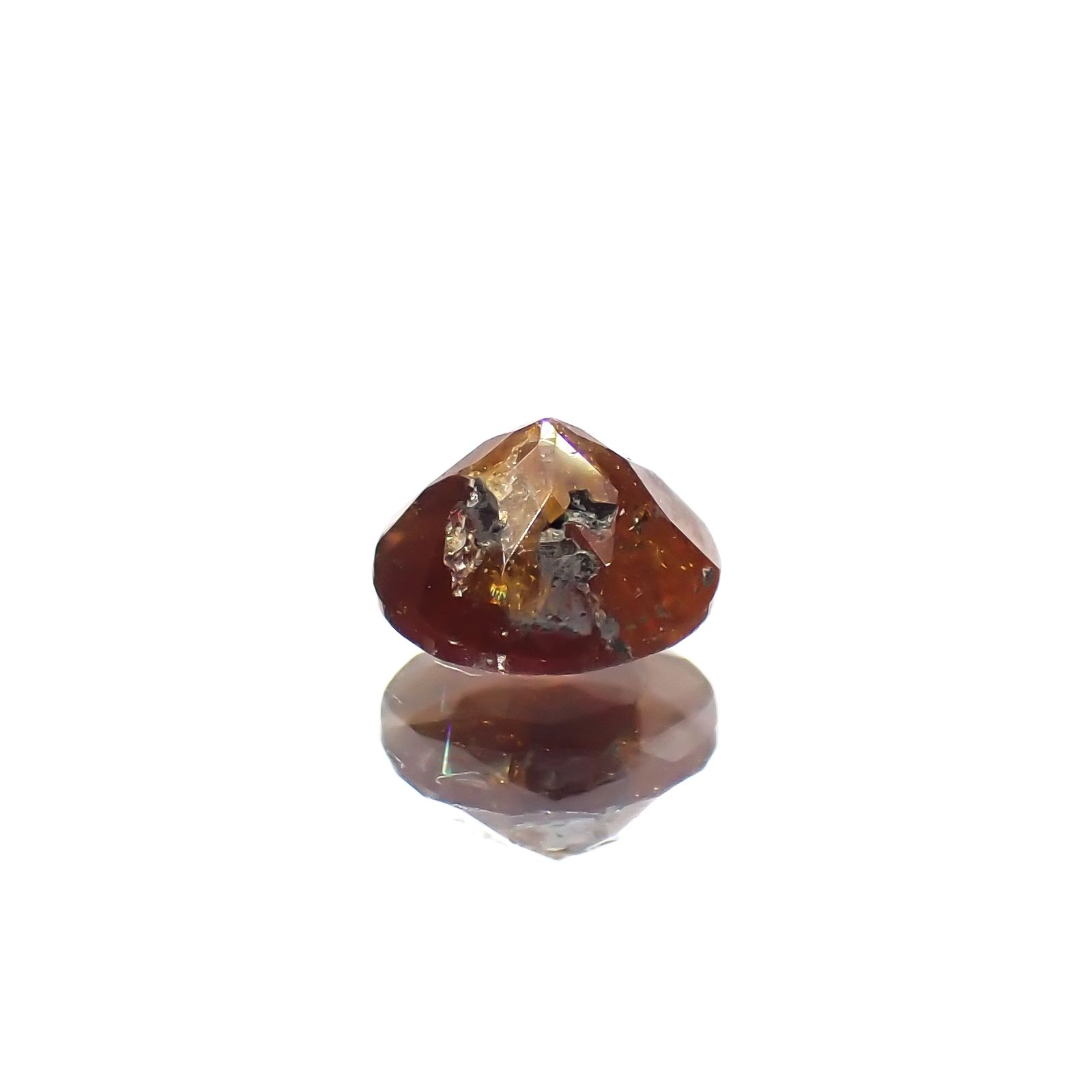 レインボーガーネット 日本・奈良県天川村産 0.45ct[230521957]4.5x4.4mm前後