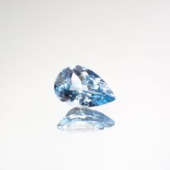 サンタマリアアクアマリン(宝石名アクアマリン) ブラジル産 0.576ct ソ付(彩珠)[210812632]7.2×4.8mm前後