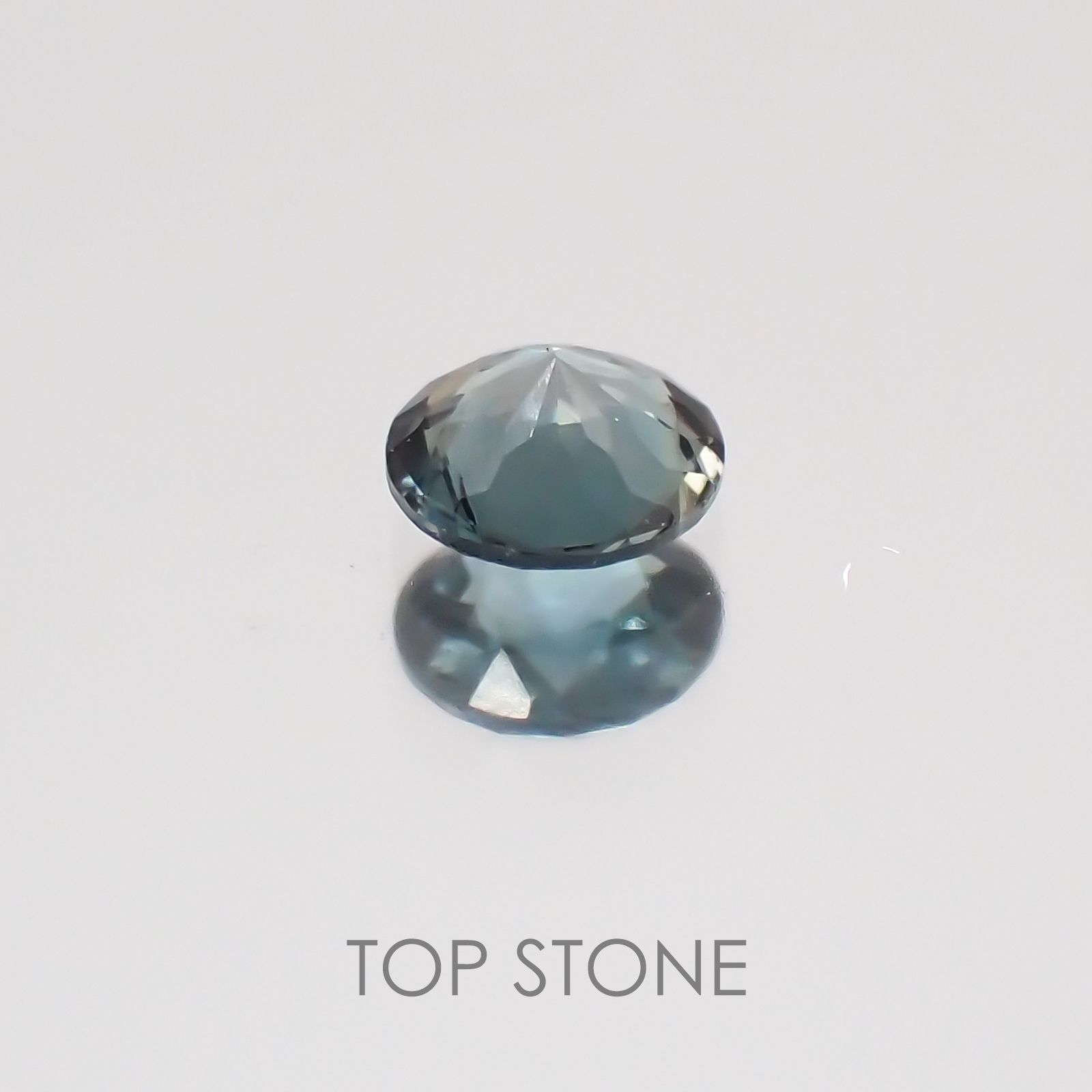 サファリン マダガスカル産 ルース 0.16ct[21018925]3.5×3.5mm前後