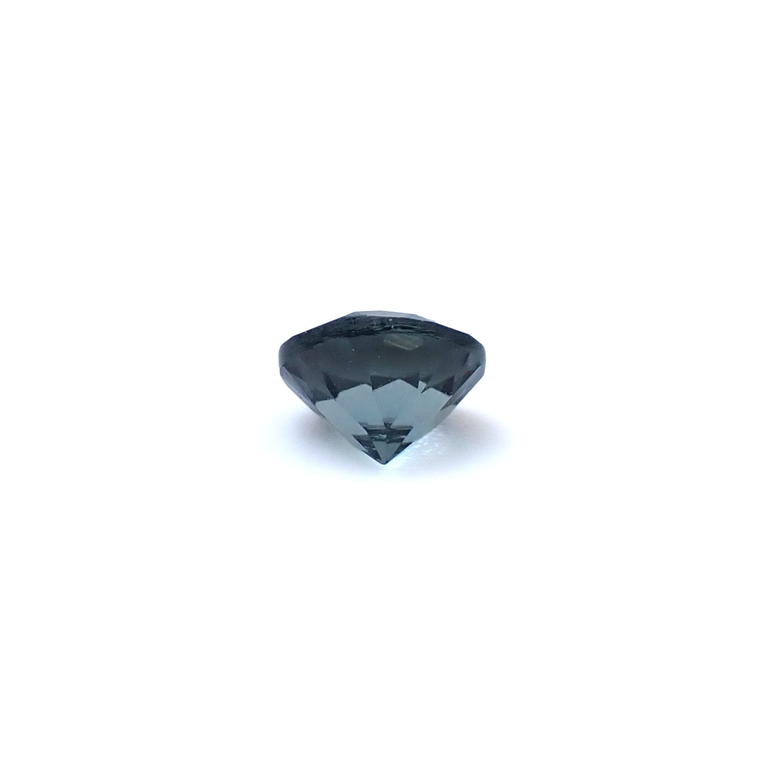 ブルーイッシュグレースピネル タンザニア産 0.41ct / 4.4x4.4mm前後 [260632521]