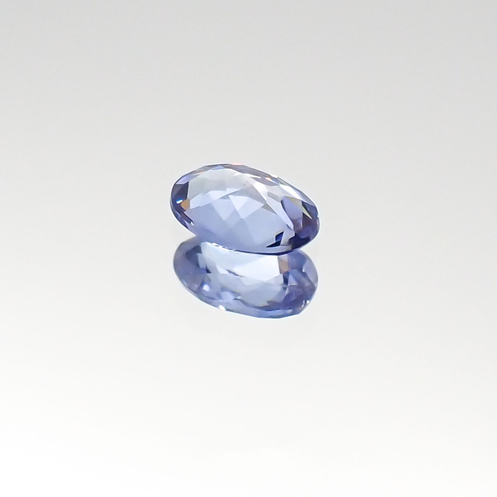 ベニトアイト(宝石名ベニトアイト) アメリカ・カリフォルニア産 0.15ct 識別済[20095842]3.9×2.8mm前後