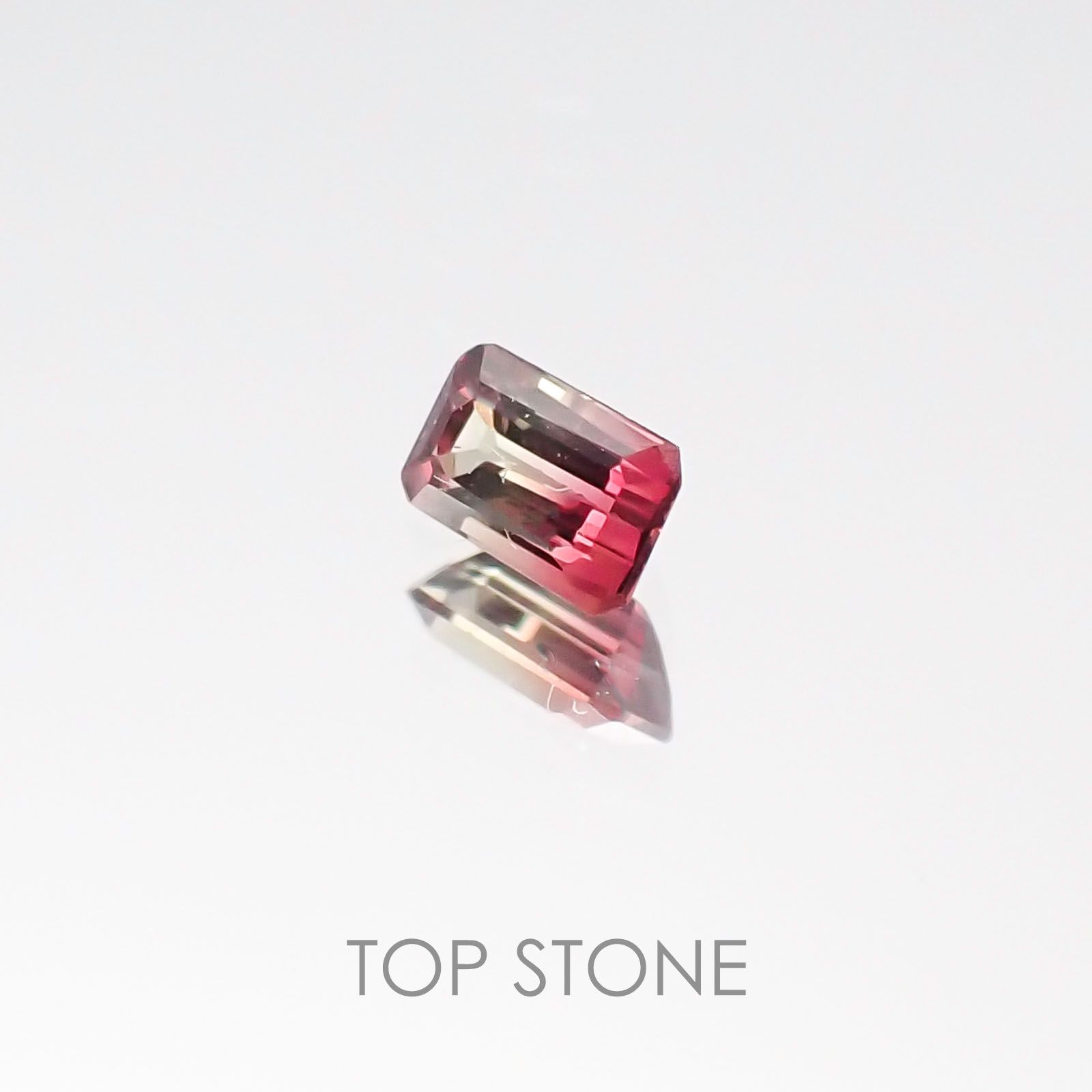 バイカラーサファイア タンザニア産 ルース 0.14ct[20106702]3.4×2.3mm前後