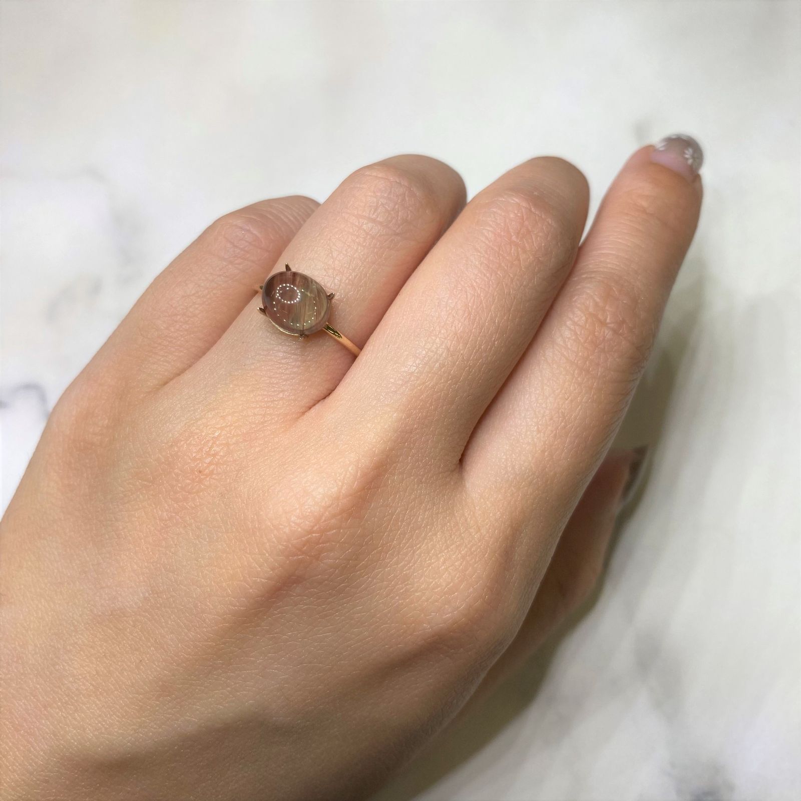 バイカラーアンデシン(宝石名アンデシン/ラブラドライト) チベット産 2.26ct 識別済[210913544]9.1×7.3mm前後