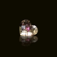 ◇カスタムハート・チェッカーカット◇ティンカーベルクォーツ ブラジル産 3.02ct[240125442]11.4x9.2mm前後