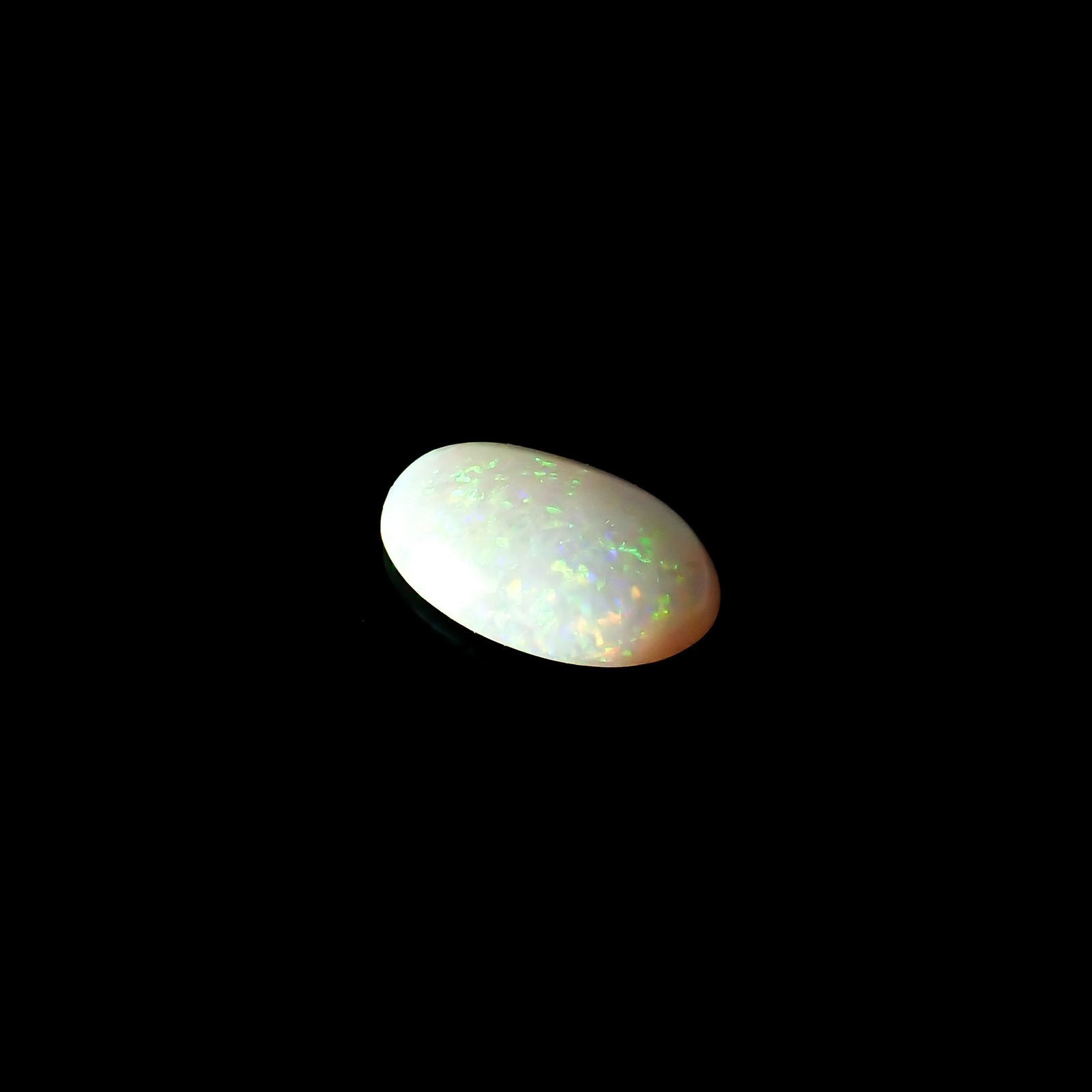 オパール オーストラリア産 3.80ct[231225223]15.7x10.6mm前後