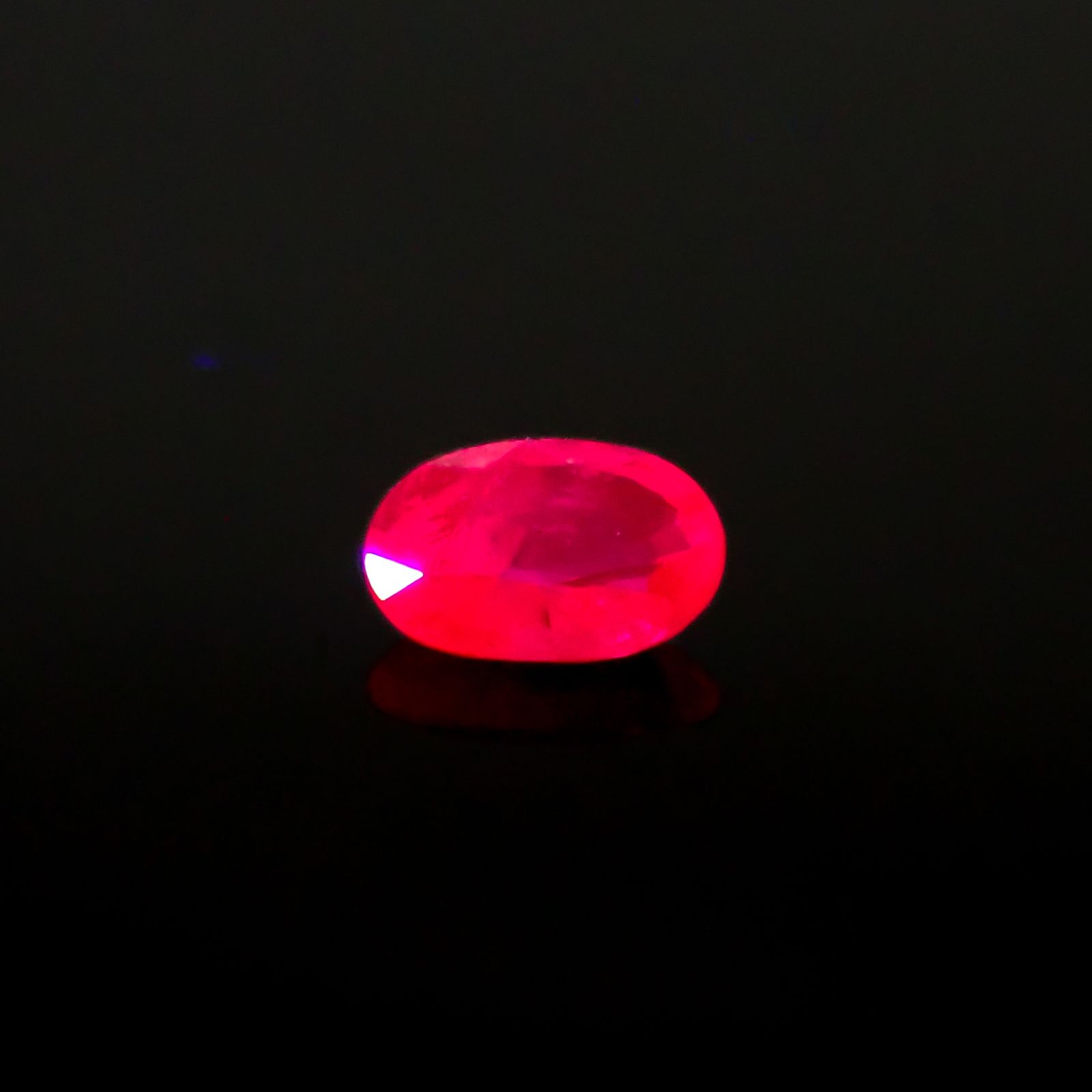 ルビー 非加熱 ビルマ産 0.35ct[240628046]5.2x3.4mm前後