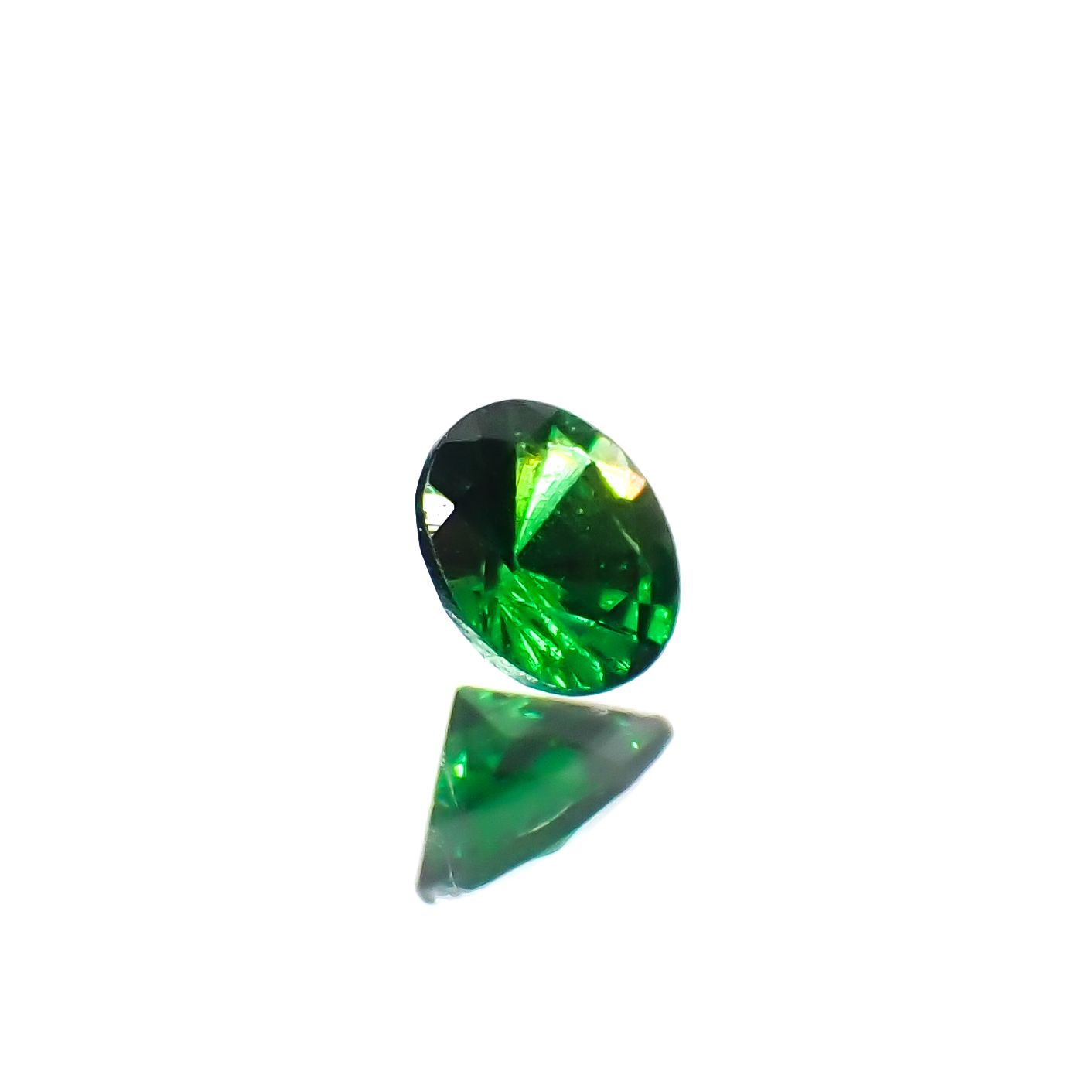ツァボライト(宝石名グリーン グロッシュラー・ガーネット)タンザニア産 0.13ct 識別済[240226093]3.1x3.1mm前後