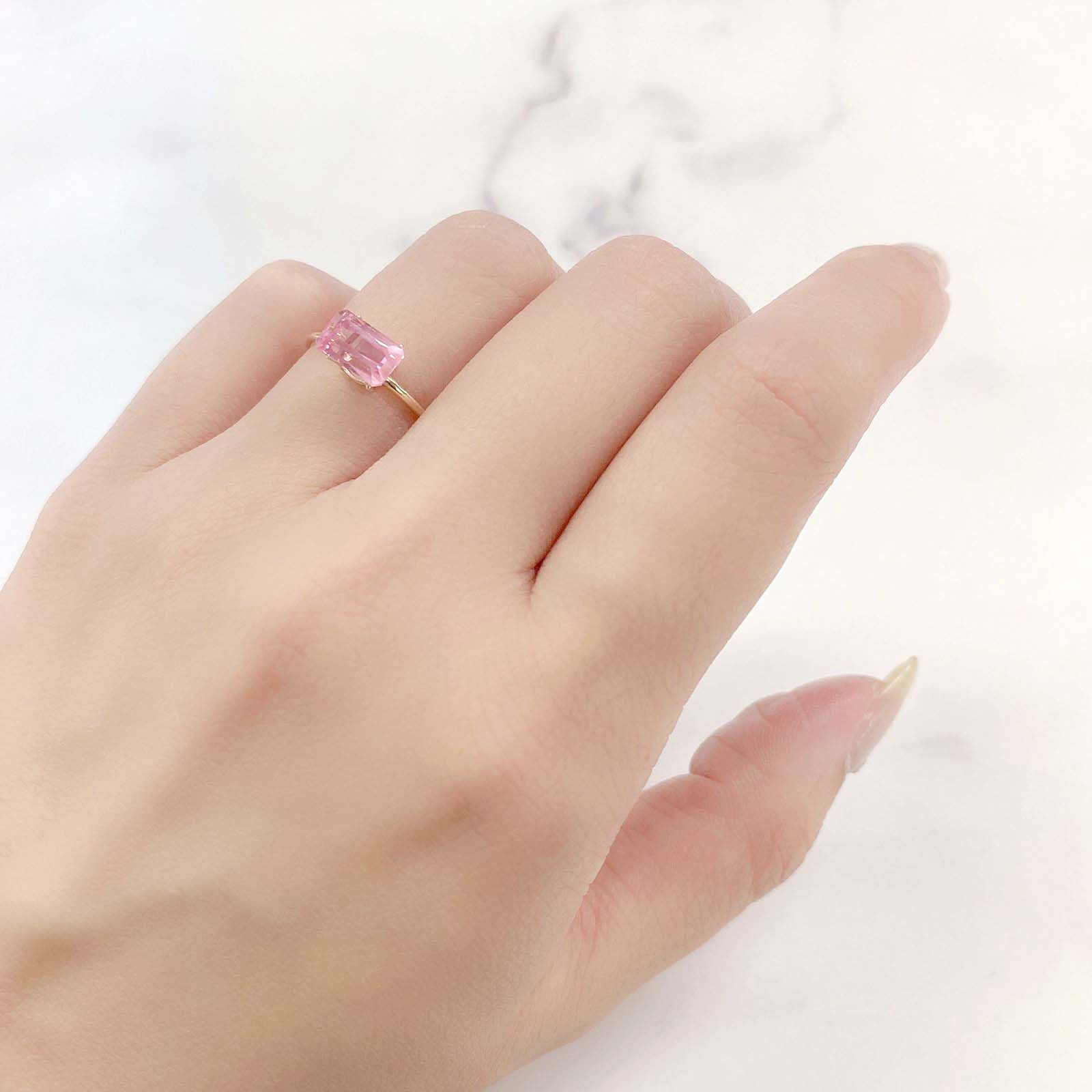ピンクスピネル(宝石名ピンク・スピネル)タンザニア産 1.486ct ソ付(彩珠)[230722576]7.4x4.8mm前後