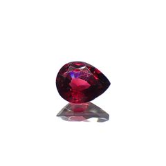 レッドスピネル(宝石名レッド・スピネル)タンザニア産 0.28ct 識別済[240728579]5x3.8mm前後