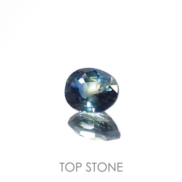 バイカラーサファイア マダガスカル/オーストラリア産 0.51ct[221018232]4.8x3.9mm前後