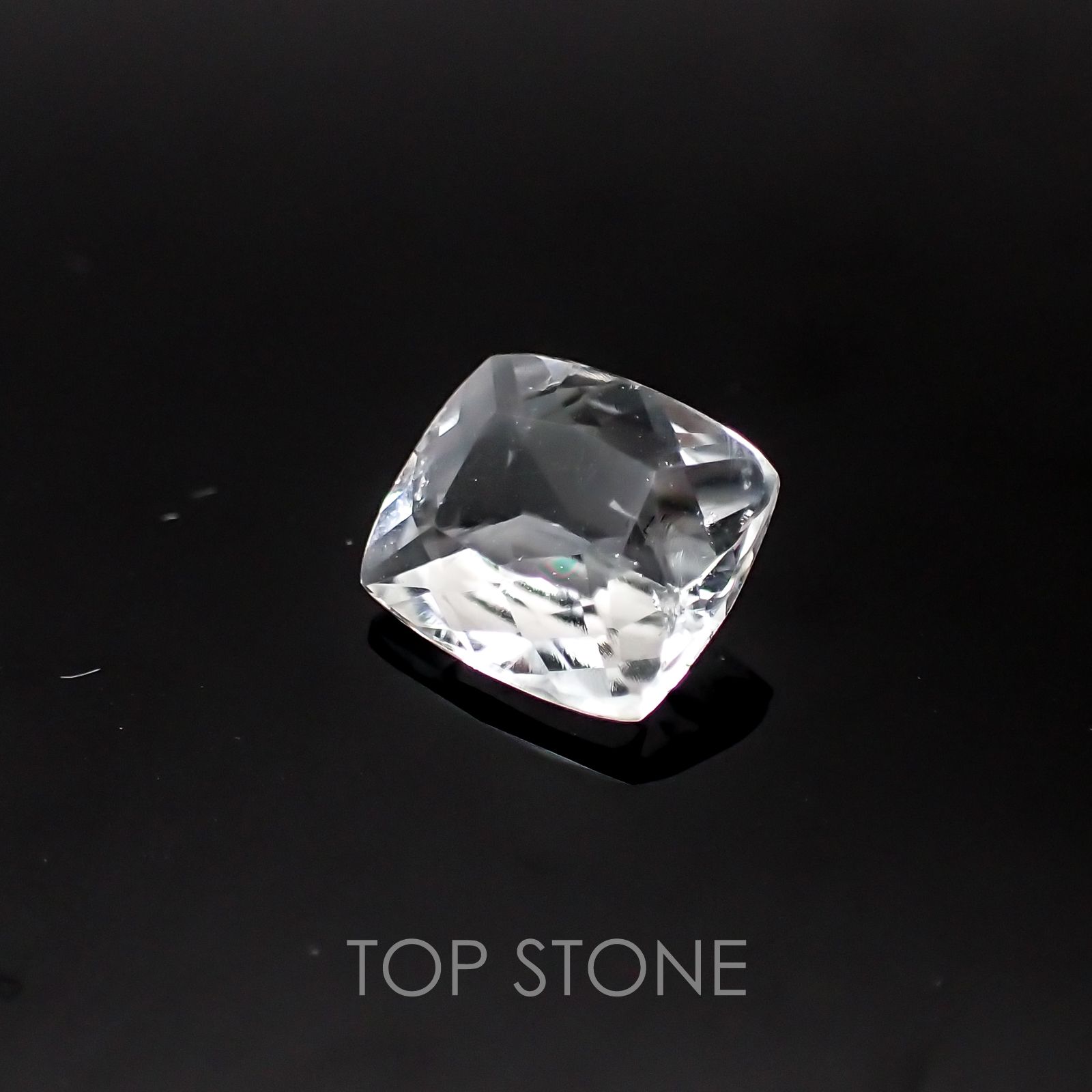 ハイアライトオパール メキシコ産 ルース 1.29ct[20118246]8.2×7.1mm前後