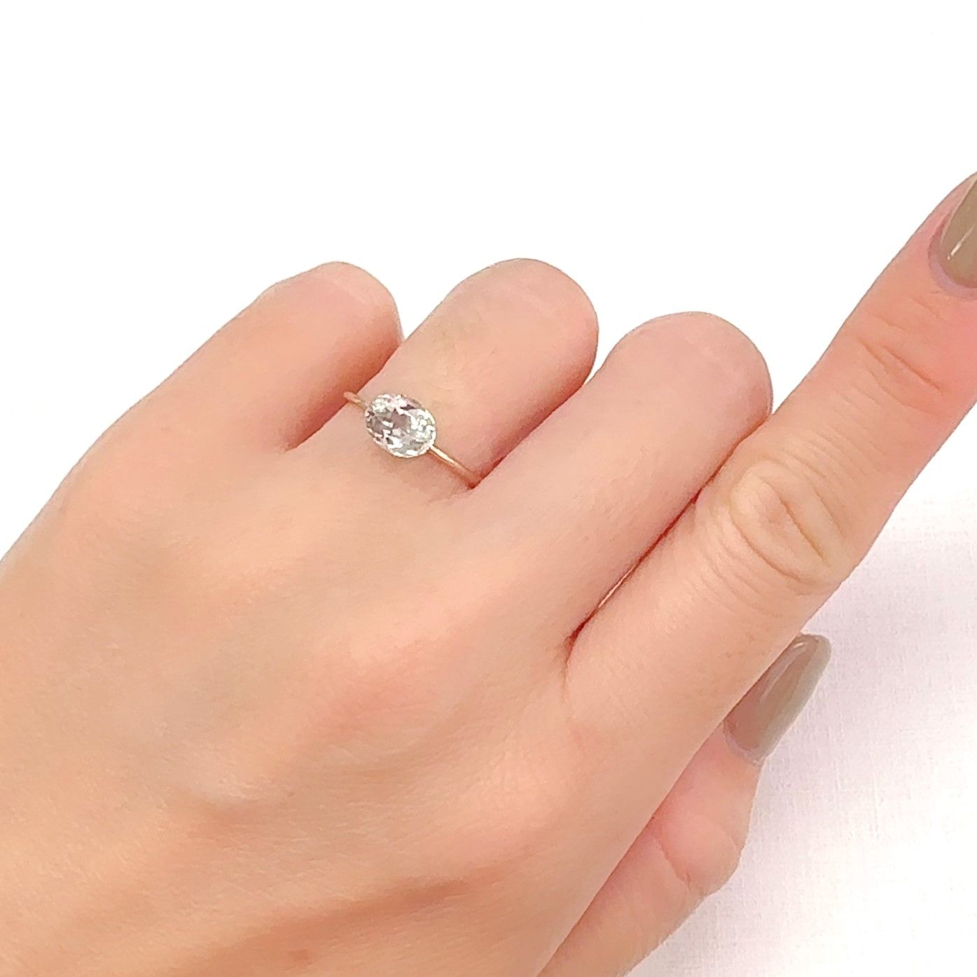 シルバーアパタイト フルオレッセンス アフリカ産 1.40ct[240928963]7.5x5.9mm前後
