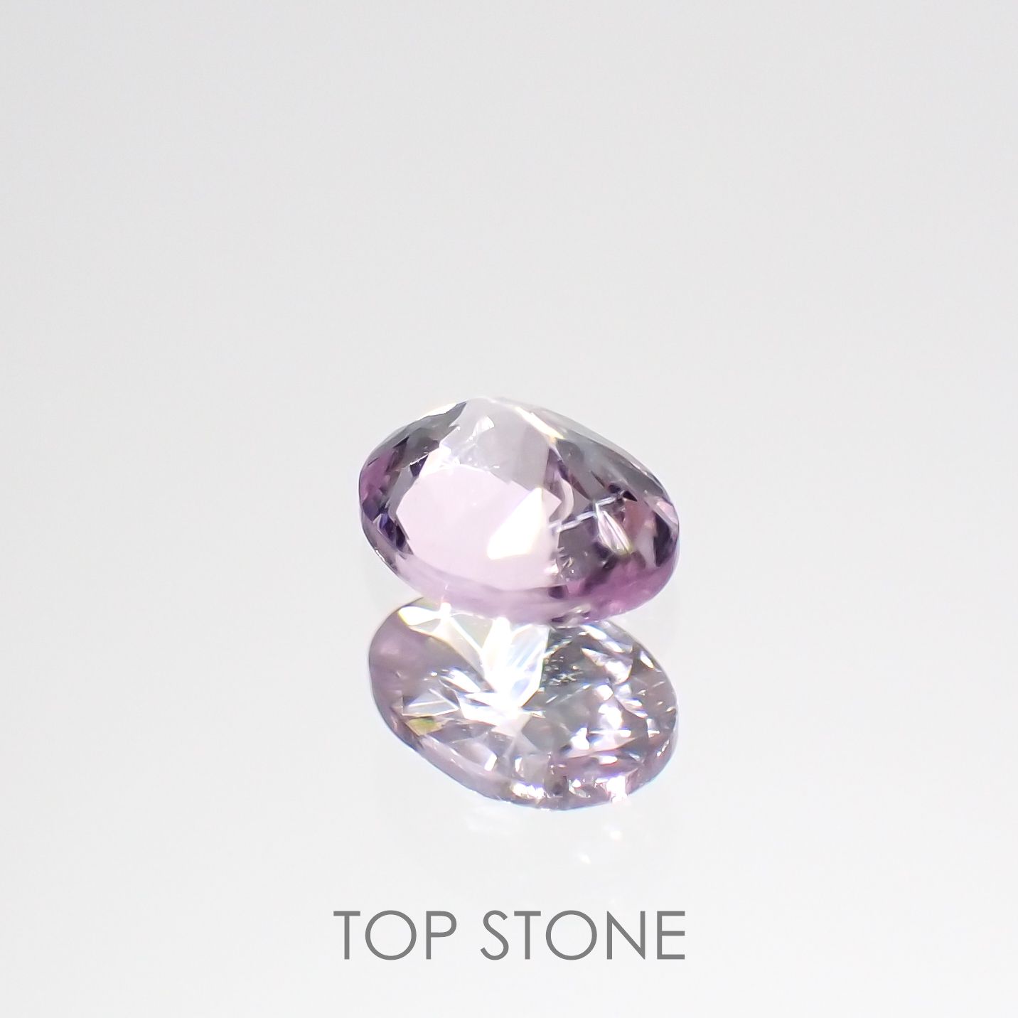 ピンクゾイサイト(宝石名ピンク・ゾイサイト)タンザニア産 0.18ct 識別済[220115054]4.1x3.1mm前後