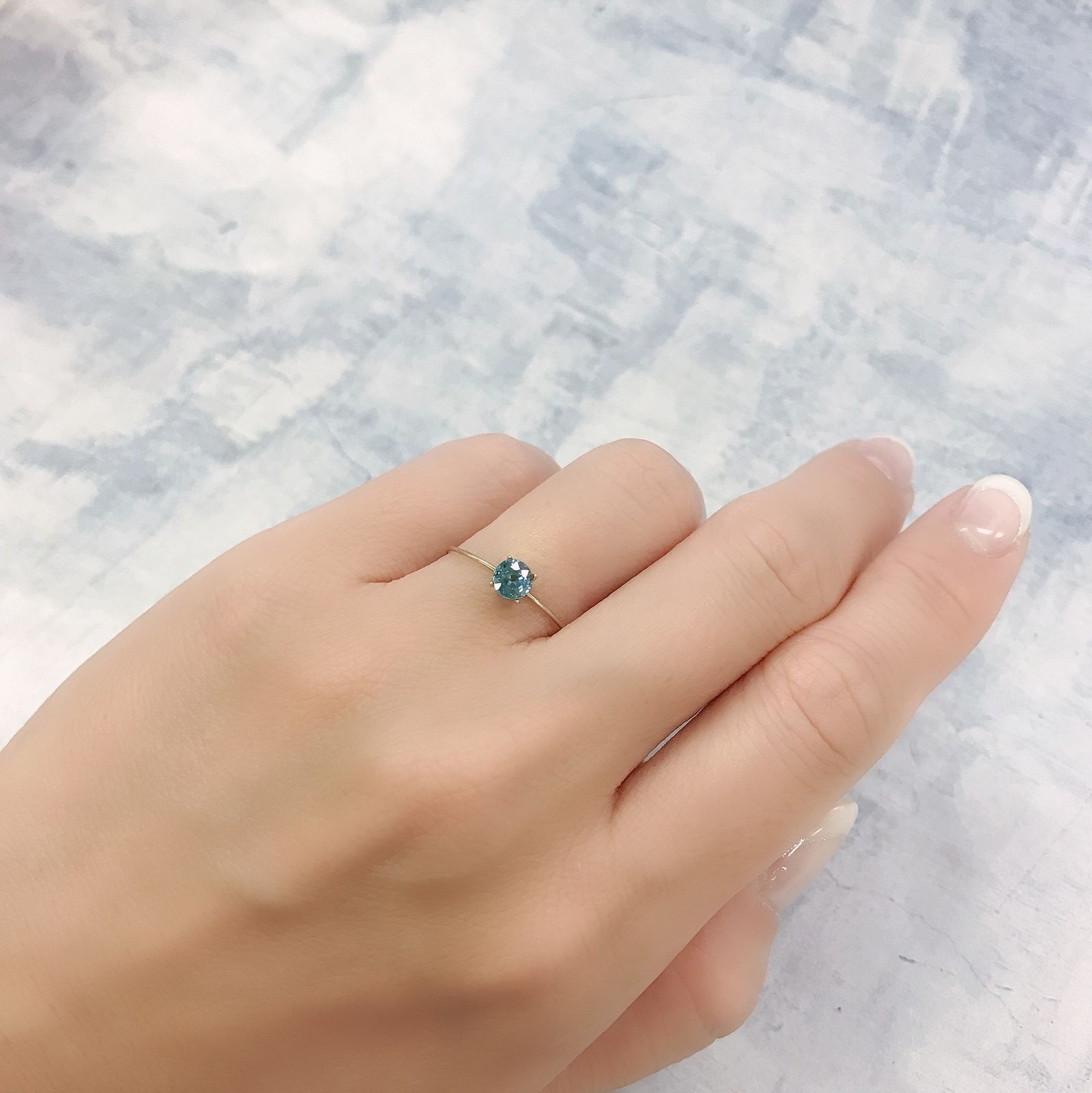 ブルージルコン(宝石名ブルー・ジルコン)カンボジア産 0.54ct 識別済[220716834]4.5x4.5mm前後