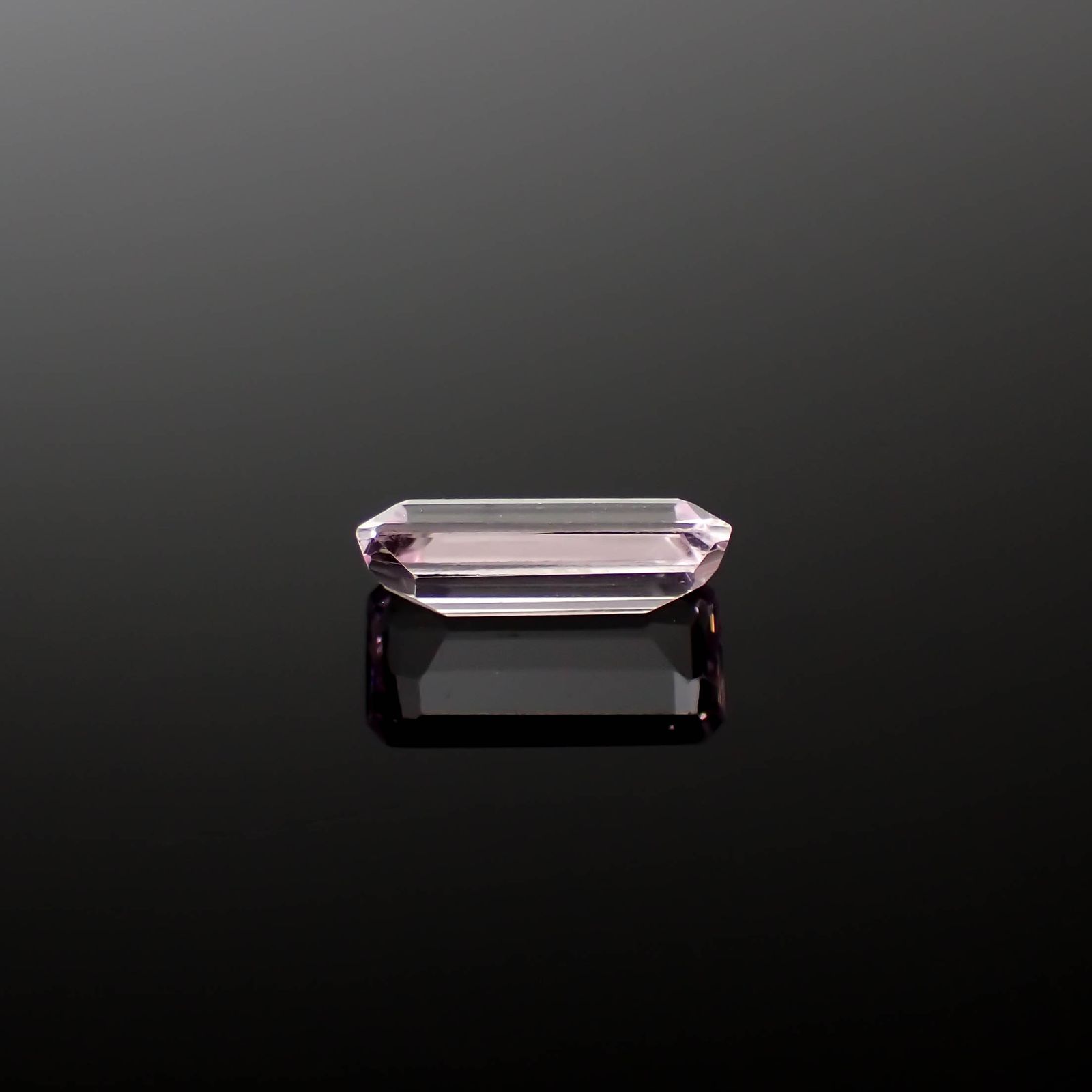 クンツァイト アフガニスタン産 2.72ct[231225137]11.9x6mm前後