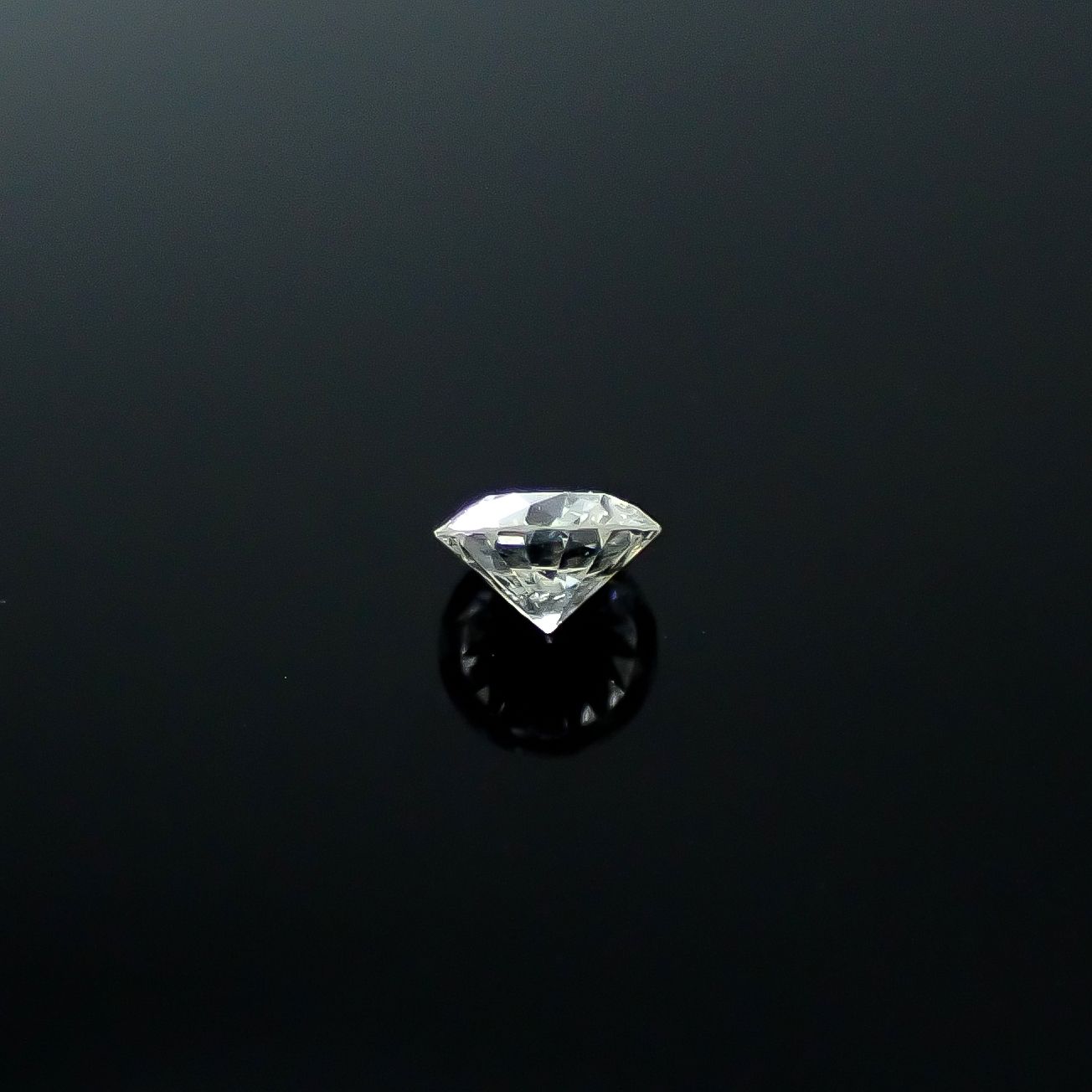 ダイヤモンド SI1-VS/TTLC ハート&キューピッド 0.067ct / 2.6x2.6mm前後 [251031169]