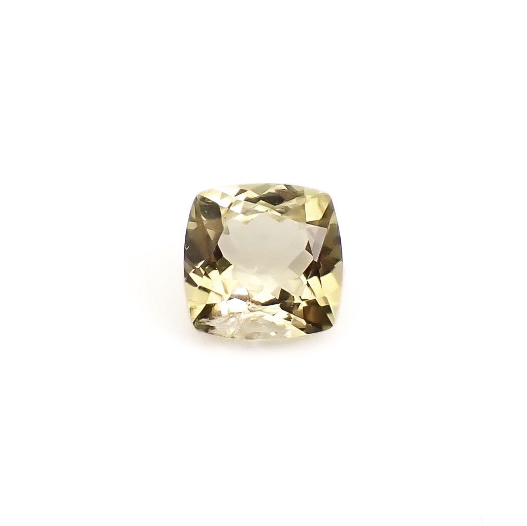 イエロートルマリン モザンビーク/コンゴ産 1.39ct / 7.1x7mm前後 [260933190]