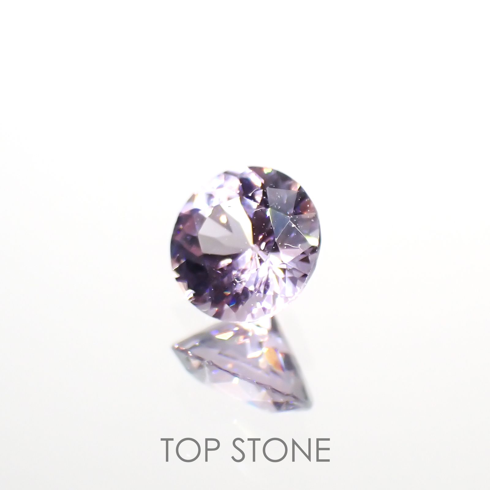 ラベンダーピンクスピネル(宝石名スピネル)ビルマ/マダガスカル産 0.55ct 識別済[220114547]5x5mm前後