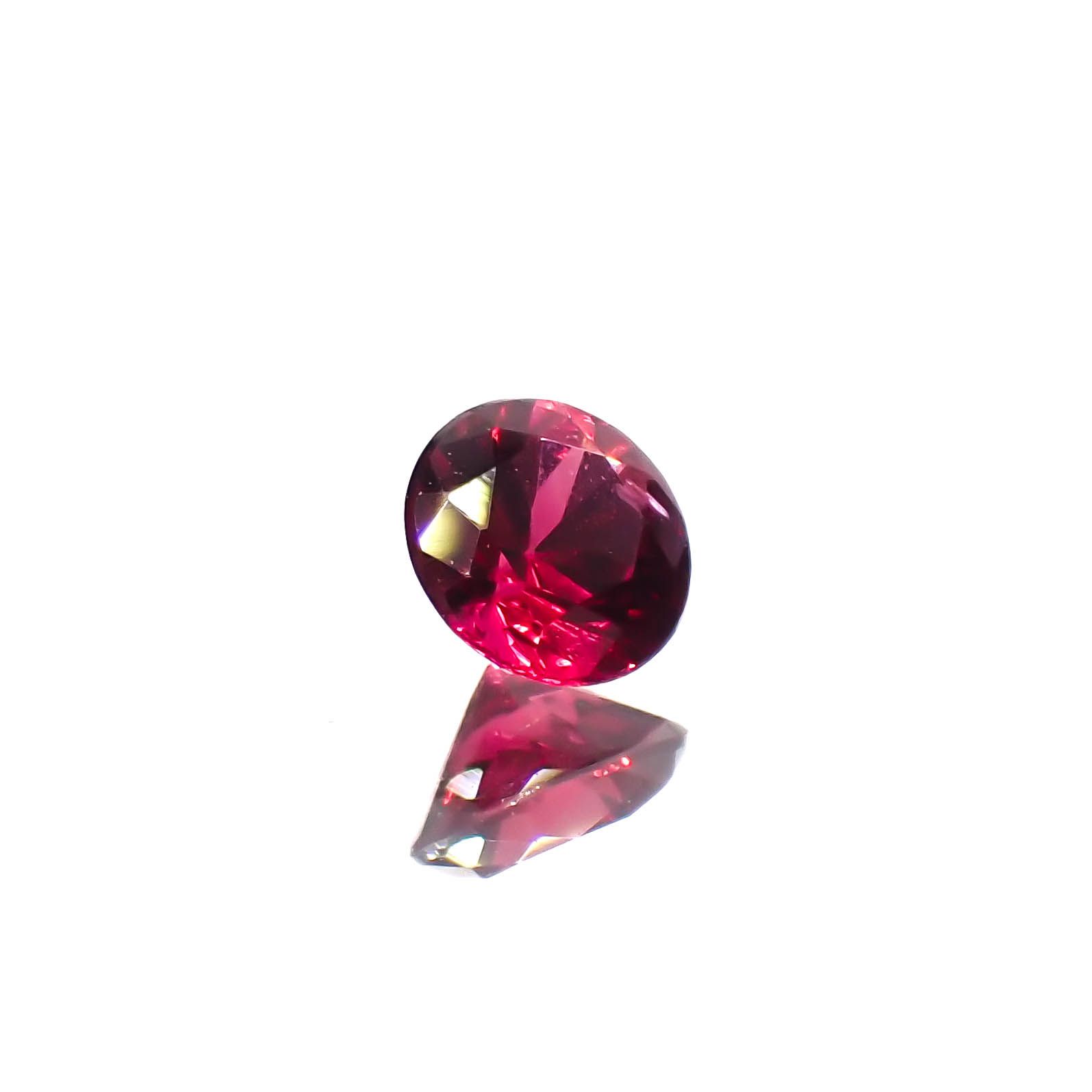 レッドスピネル ビルマ産 0.20ct[230722608]3.6x3.5mm前後