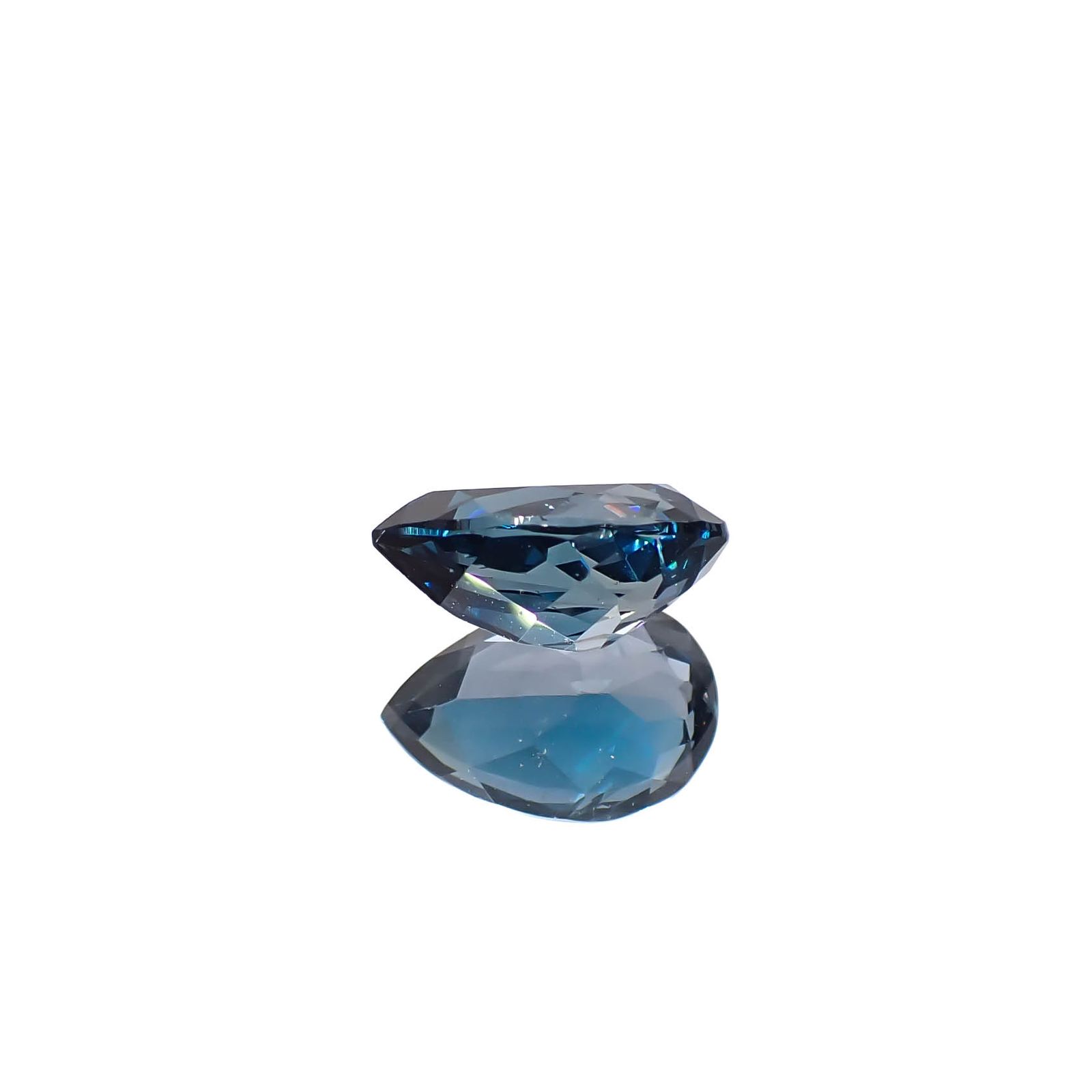 ロンドンブルートパーズ ブラジル産 2.03ct [241029253]9.6x6.6mm前後