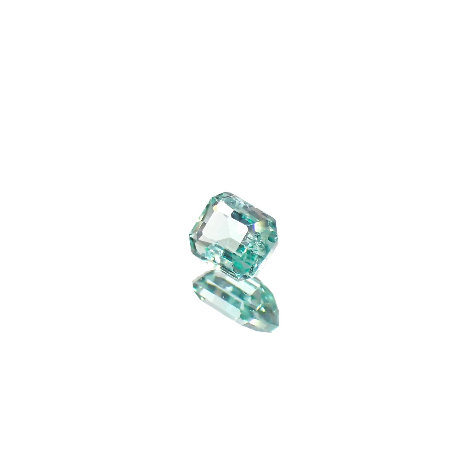 パステルカラーエメラルド コロンビア産 0.18ct[240225954]3.7x2.9mm前後