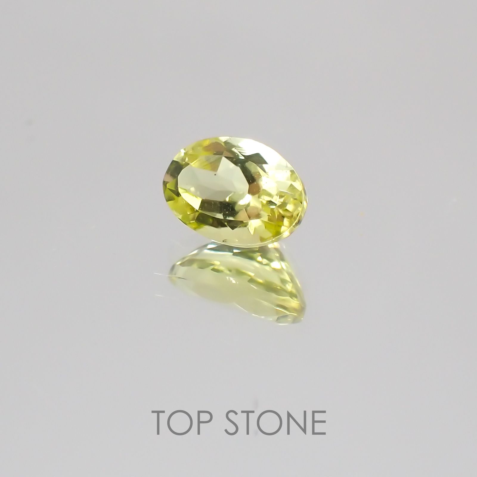 カナリートルマリン(宝石名トルマリン) ナイジェリア産 0.55ct 識別済[20128993]5.8×4.1mm前後