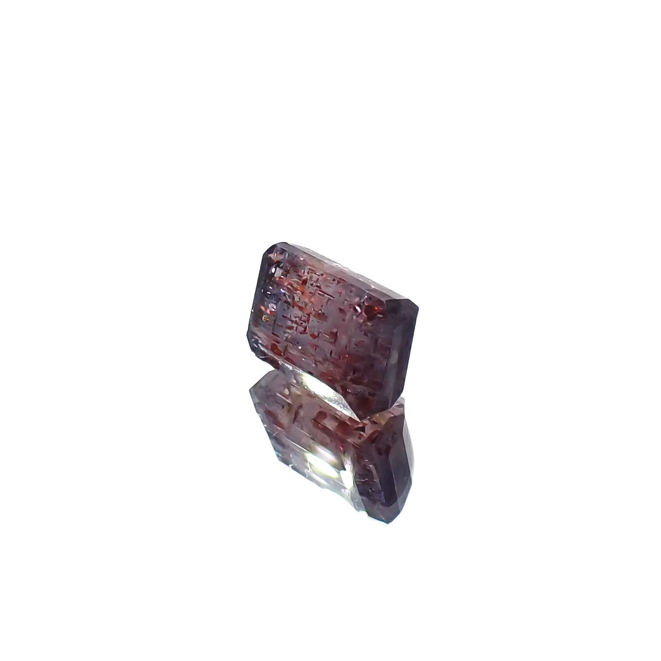ブラッドショットアイオライト インド産 2.32ct[240125380]8.4x6mm前後