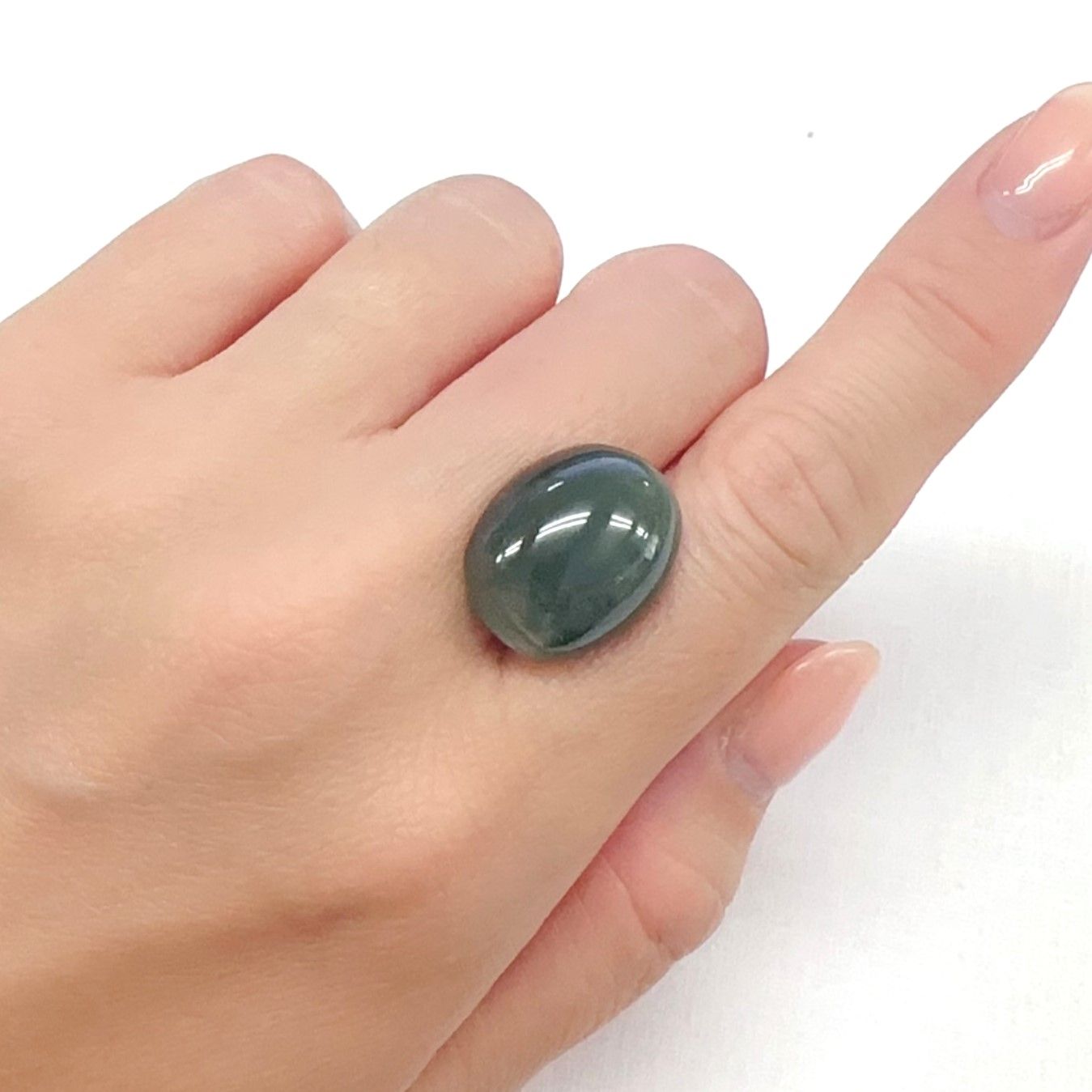 グリーンアパタイトキャッツアイ ブラジル産 22.74ct[240427184]18.7x15.3mm前後