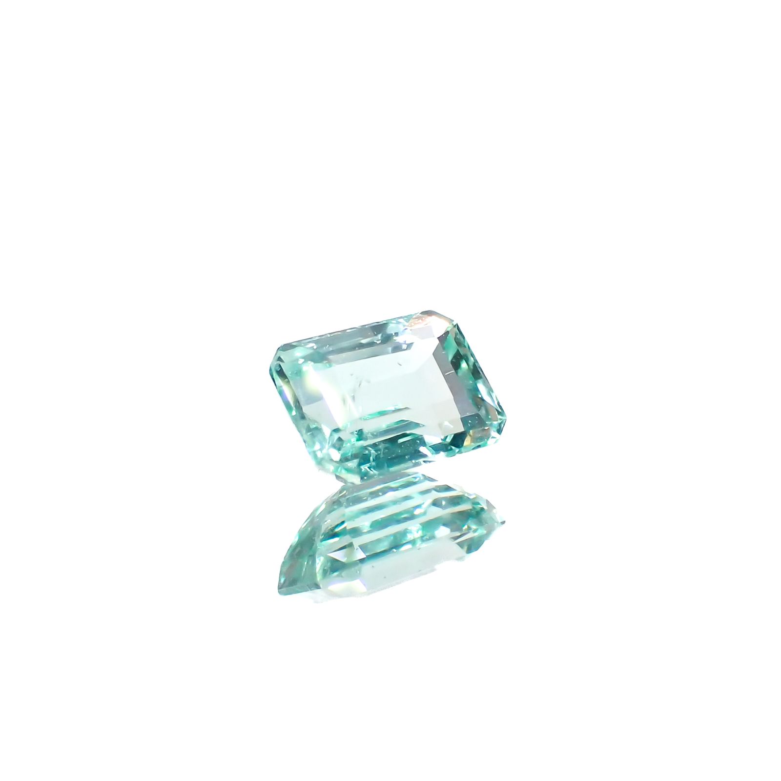 パステルカラーエメラルド コロンビア産 0.36ct[240225958]4.9x3.6mm前後