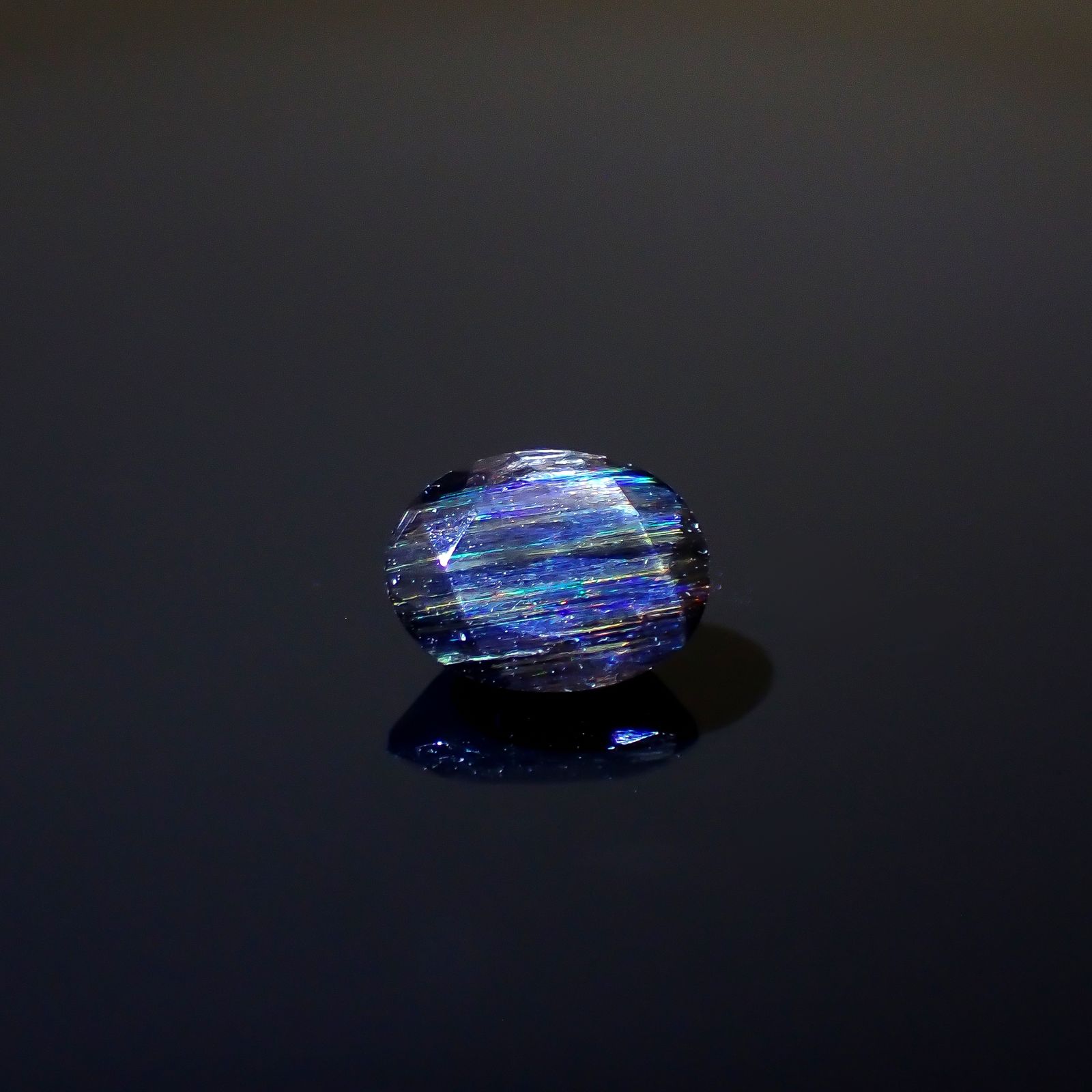レインボースキャポライト ブラジル産 1.12ct[240326873]7.8x6mm前後