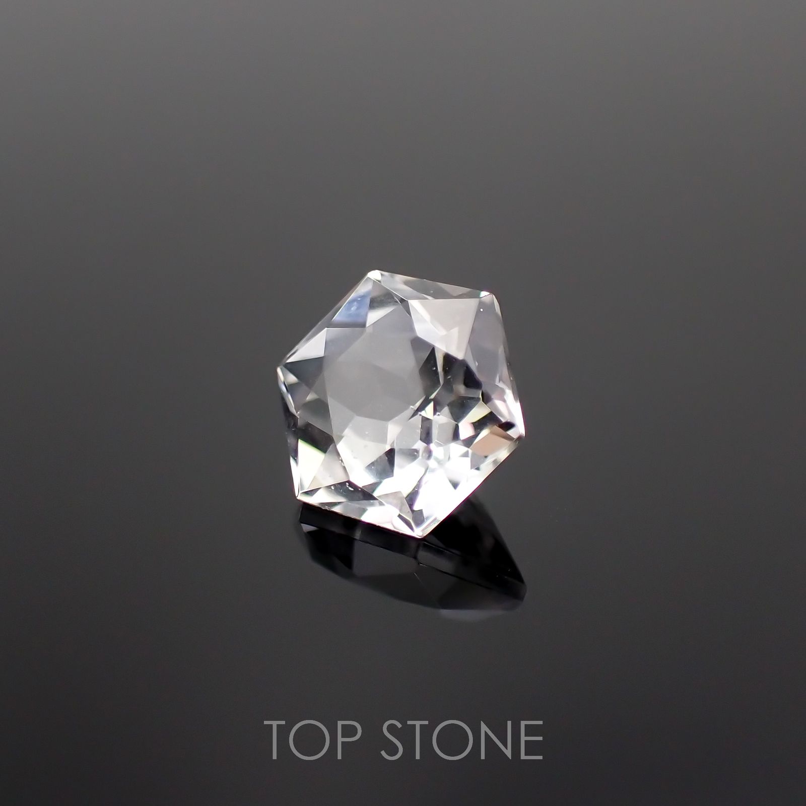 ◇ヘキサゴンカット◇ホワイトトパーズ ブラジル産 1.78ct[221018497]7x7mm前後